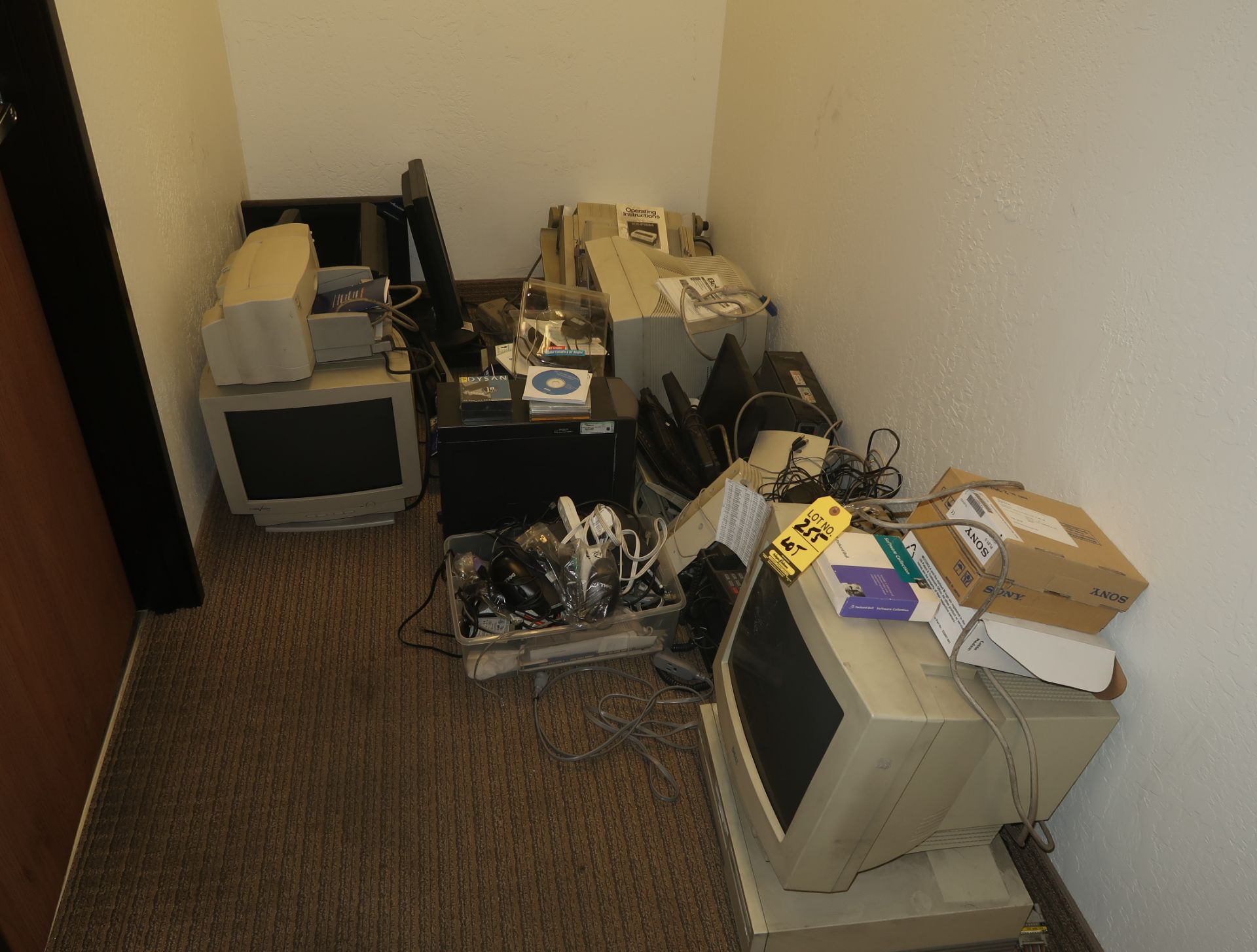 LOT MONITORS & PRINTERS