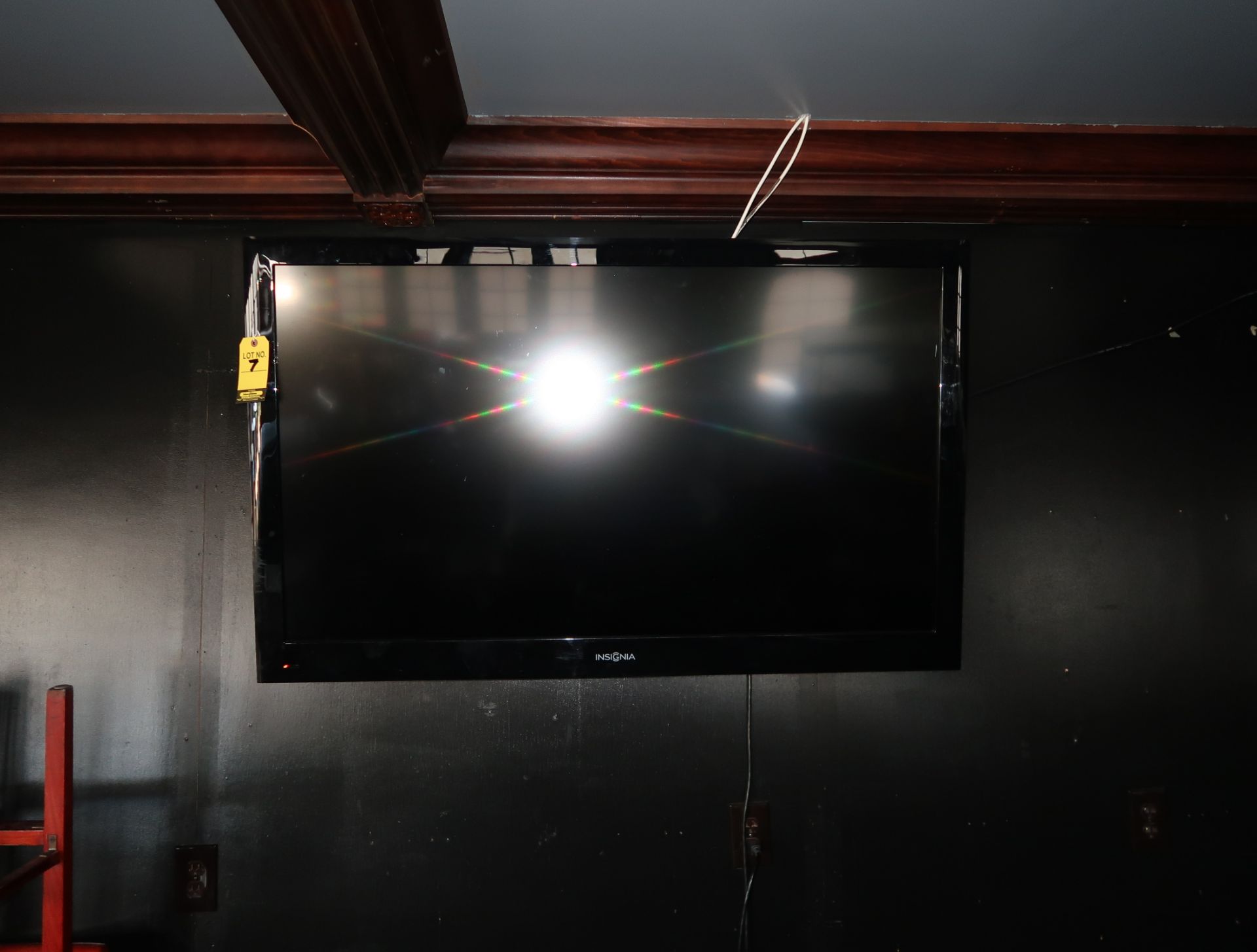 INSIGNIA 55" TV