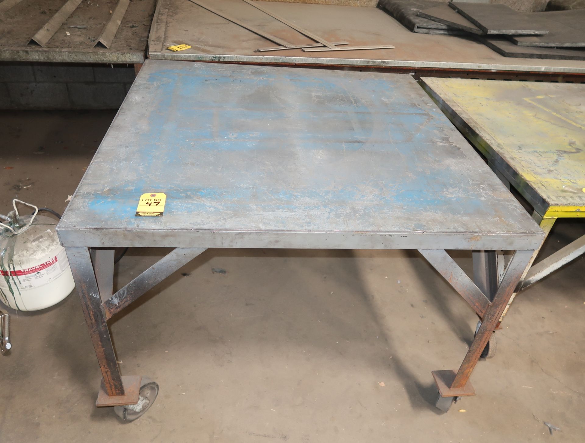 4' X 4' PORTABLE WORK TABLE