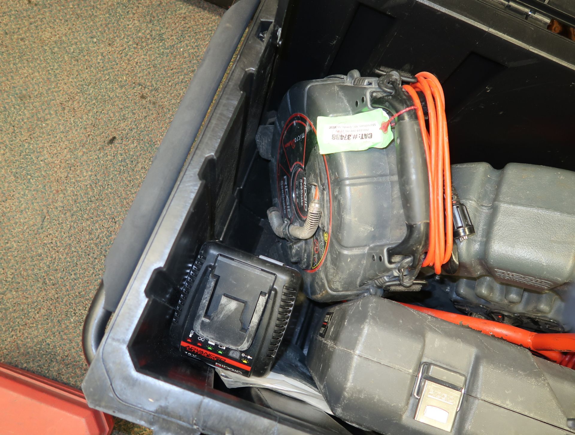 SEE SNAKE KIT, SMALL CAMERA, BIG CAMERA, LOCATOR, READOUT, BATTERIES, CHARGER,ETC. - Image 3 of 5