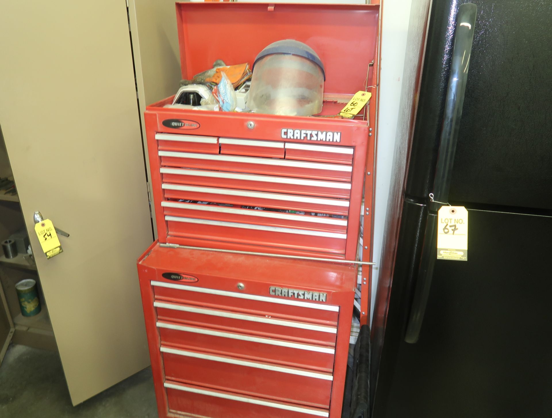 CRAFTSMAN ROLL-AWAY TOOL BOX, LOADED