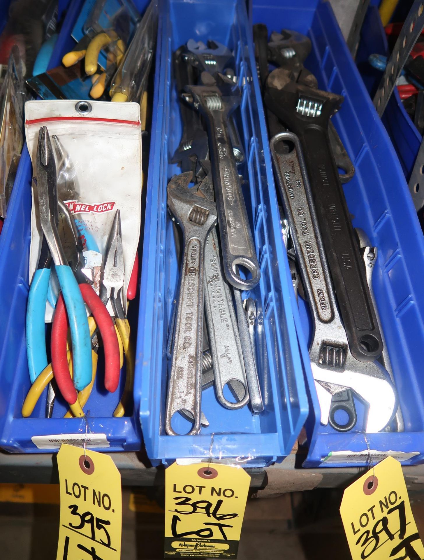 LOT ASST. ADJUSTABLE WRENCHES