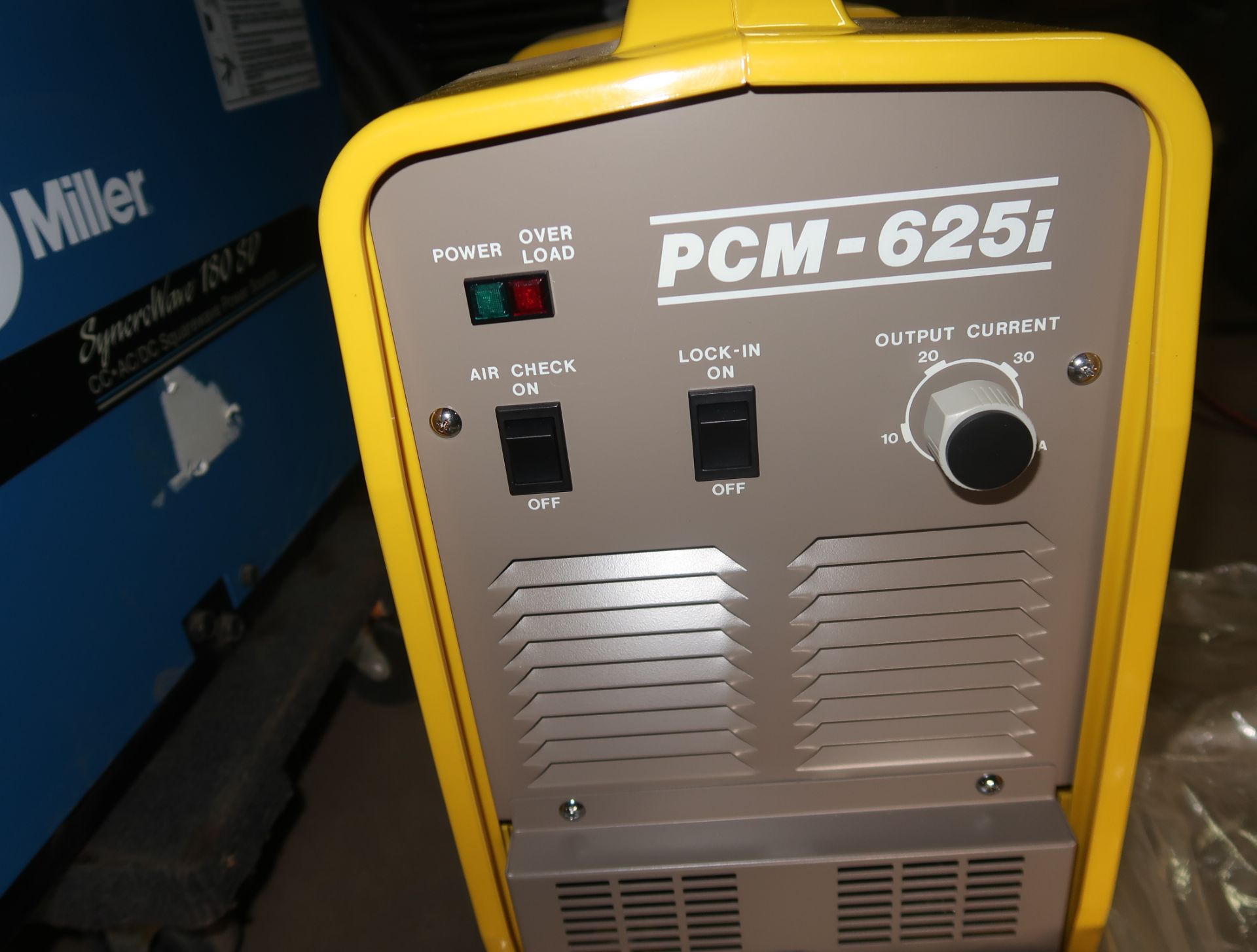 ESAB PCM-625i PLASMA CUTTER - Image 2 of 2