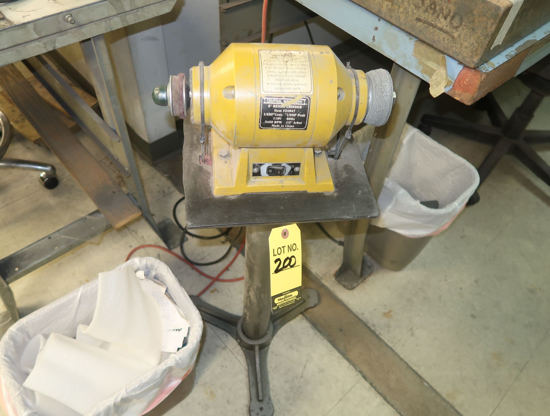 CENTRAL MACHINERY 6" PEDESTAL GRINDER