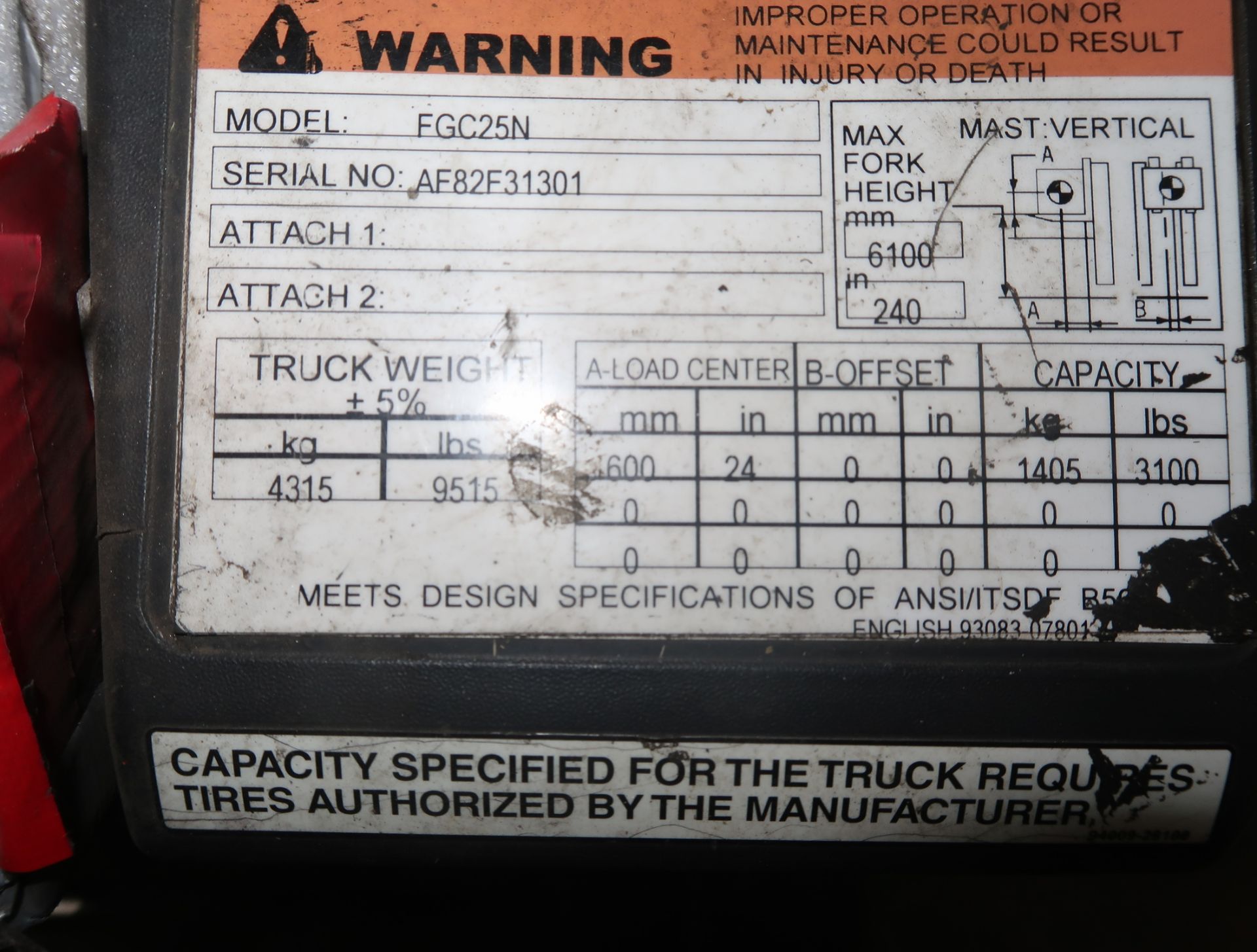 MITSUBISHI 3100LB PROPANE FORKLIFT, TRIMAST, SIDESHIFT, 6' FORKS, SOLID TIRES, 5169HRS - Image 4 of 7