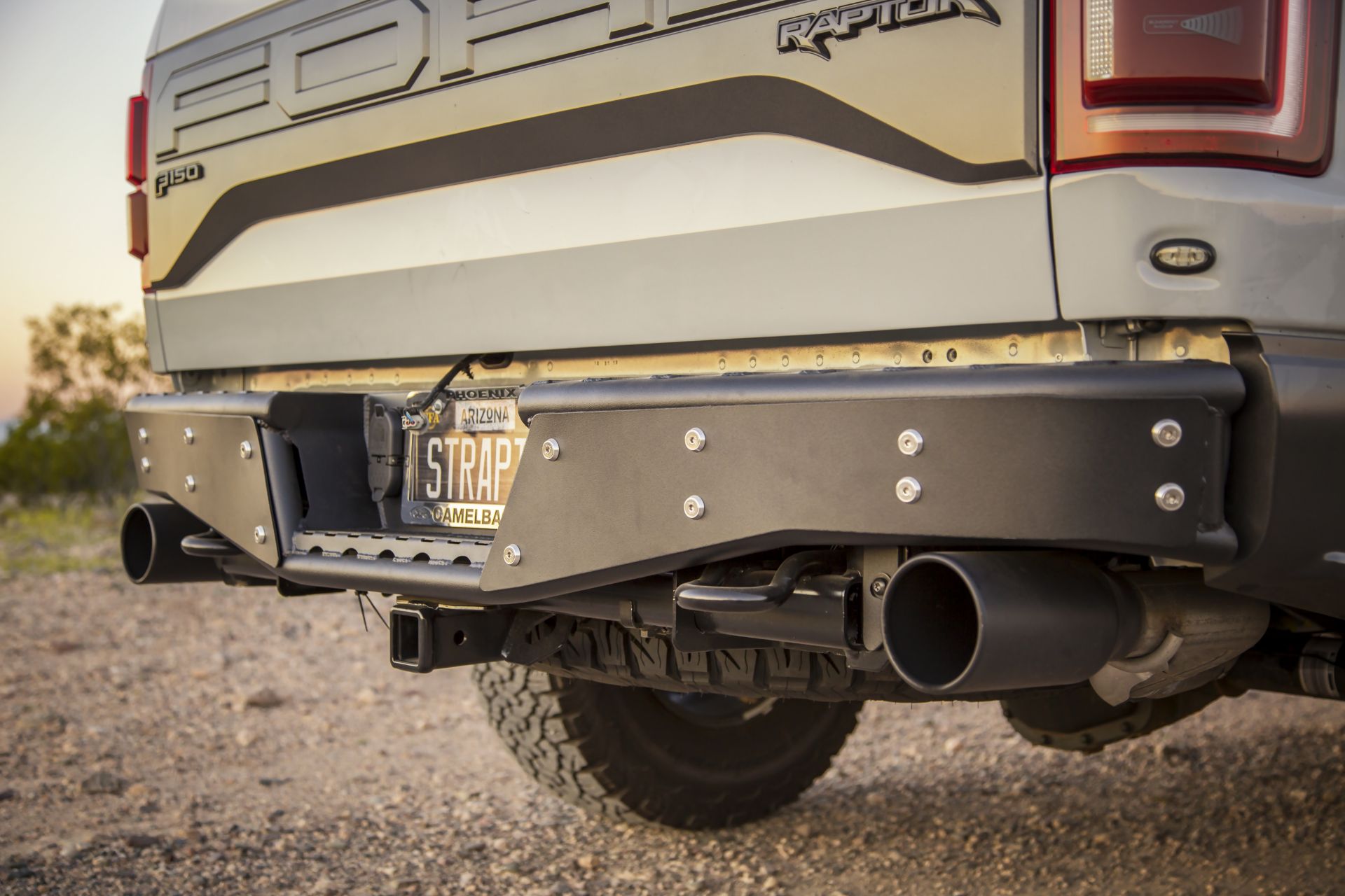 FRONT, REAR BUMPERS - Image 4 of 10
