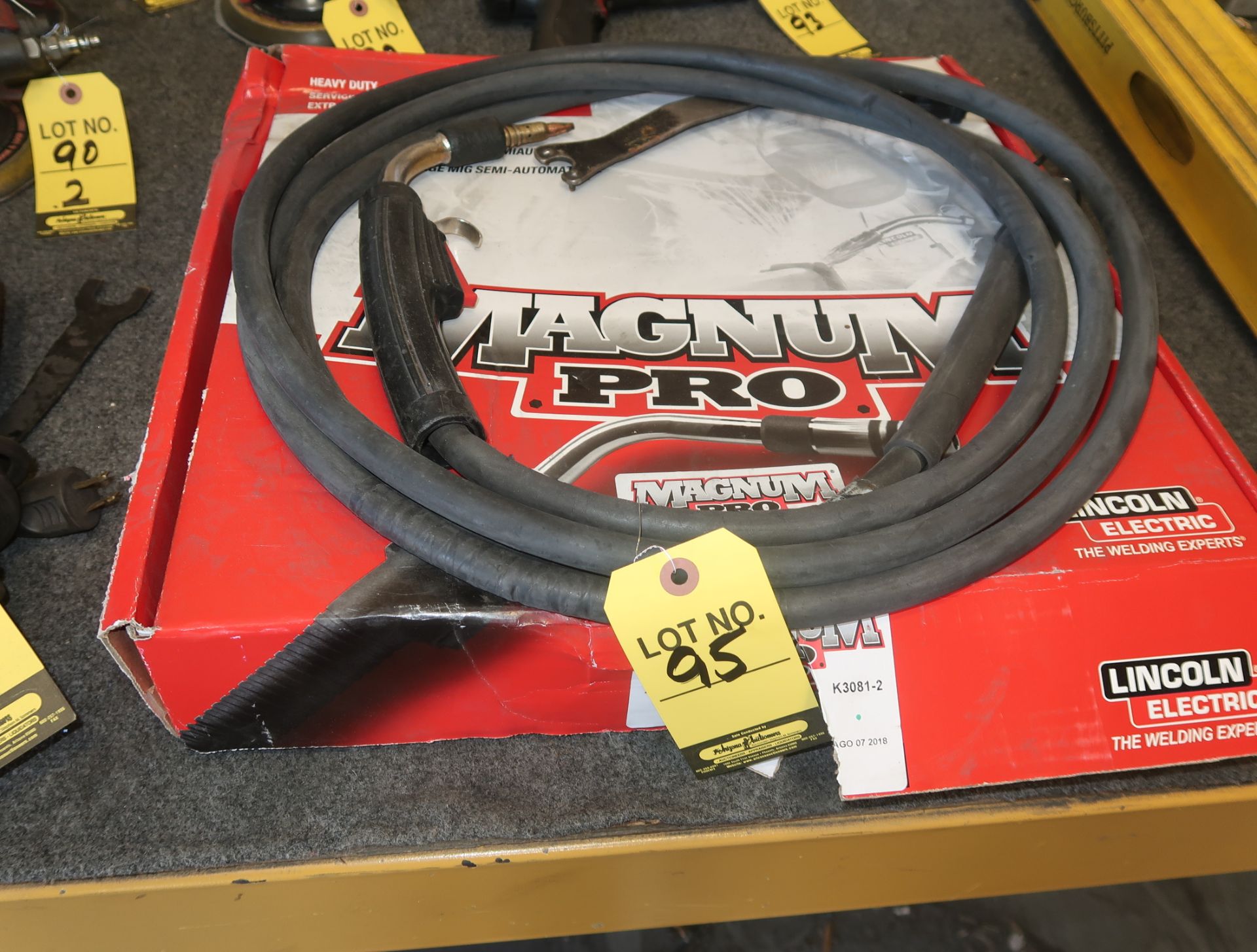 LINCOLN ELEC. MAGNUM PRO MIG WELDING GUN