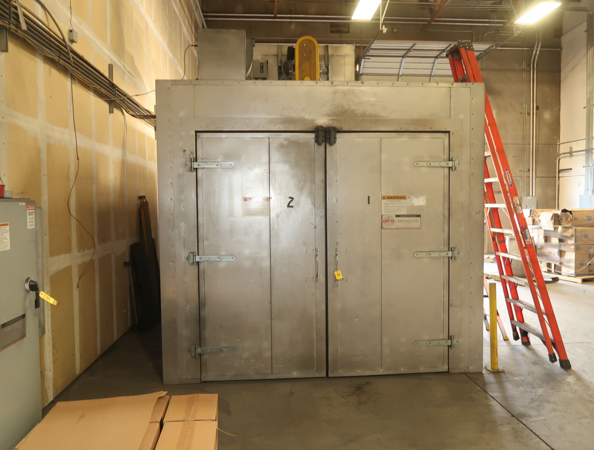 GOLBAL FINISHING SOLUTIONS 8'X8'X16' ELEC. HIGH TEMP TOP MOUNT W/ CONTROL PANEL BATCH PROCESS OVEN