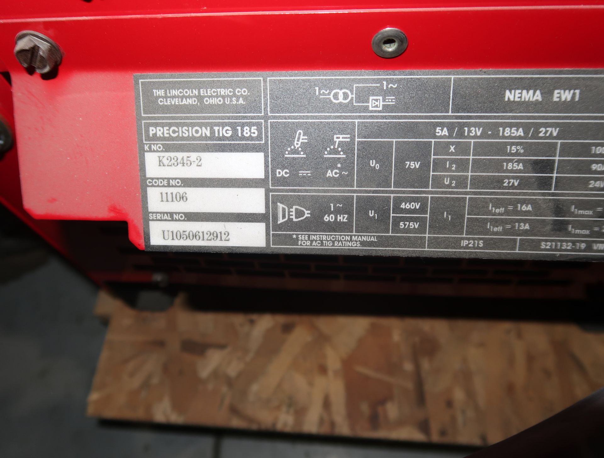 LINCOLN PRECISION TIG 185 SN. U1050612912 THIS WELDER IS (NEW OUT OF CRATE) NEVER USED! - Image 3 of 3