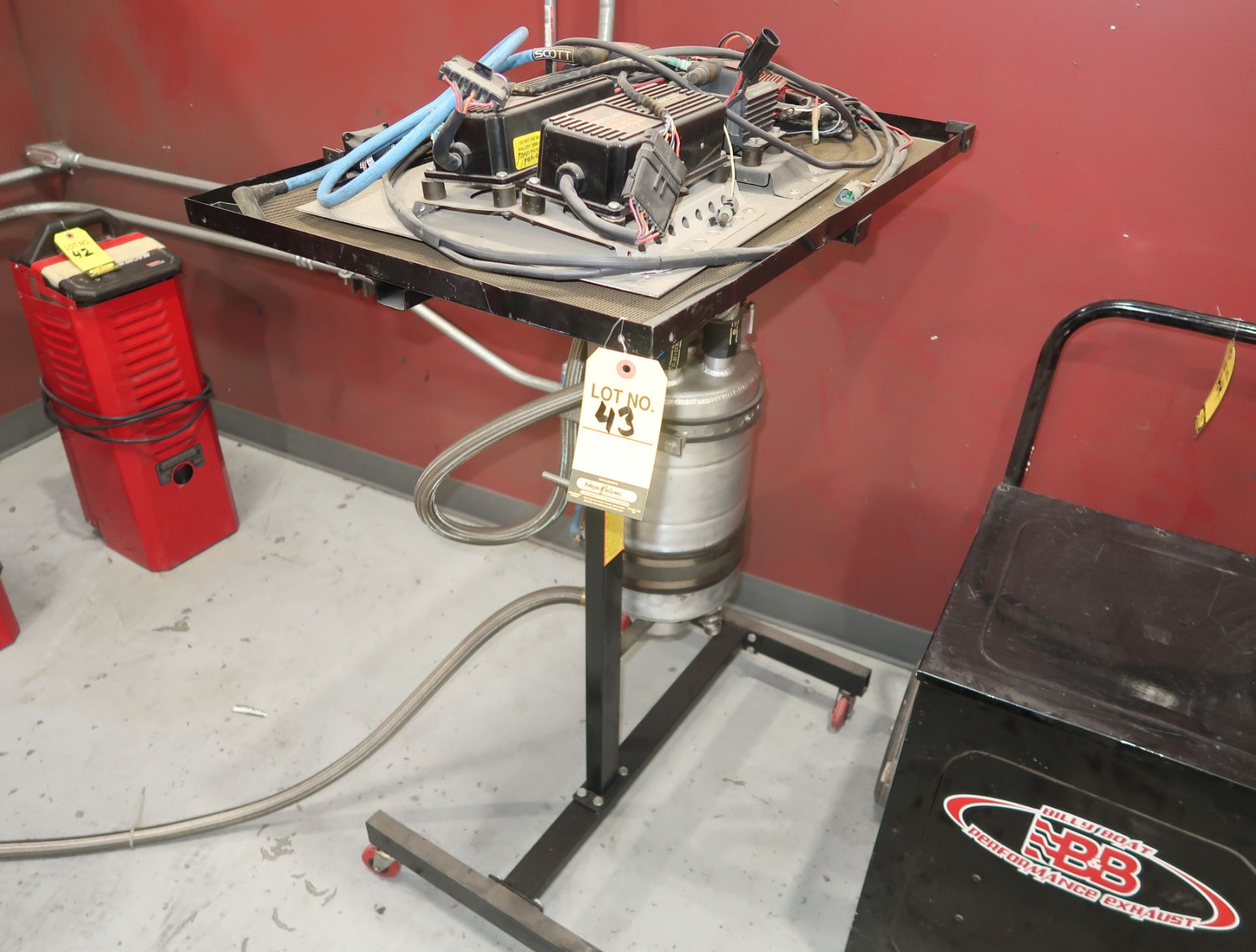 MSD HVC HIGH CURRENT IGNITION/RACE IGNITION/ HIGH VOLTAGE CURRENT COIL DYNO-RIG W/ STAND - Image 2 of 2
