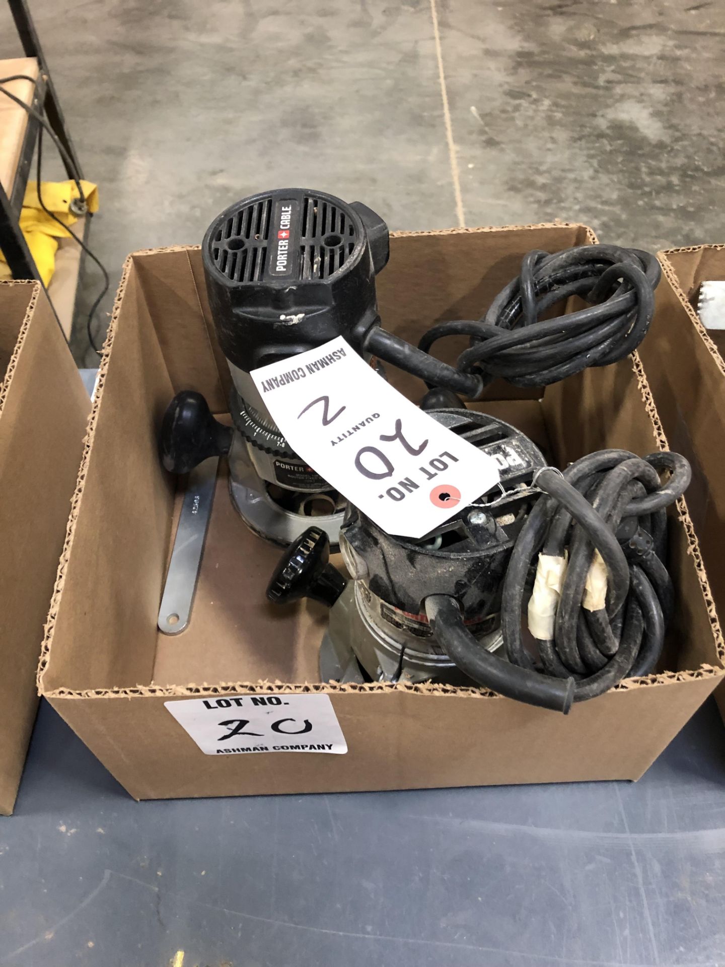 Lot: 2 Porter Cable Routers