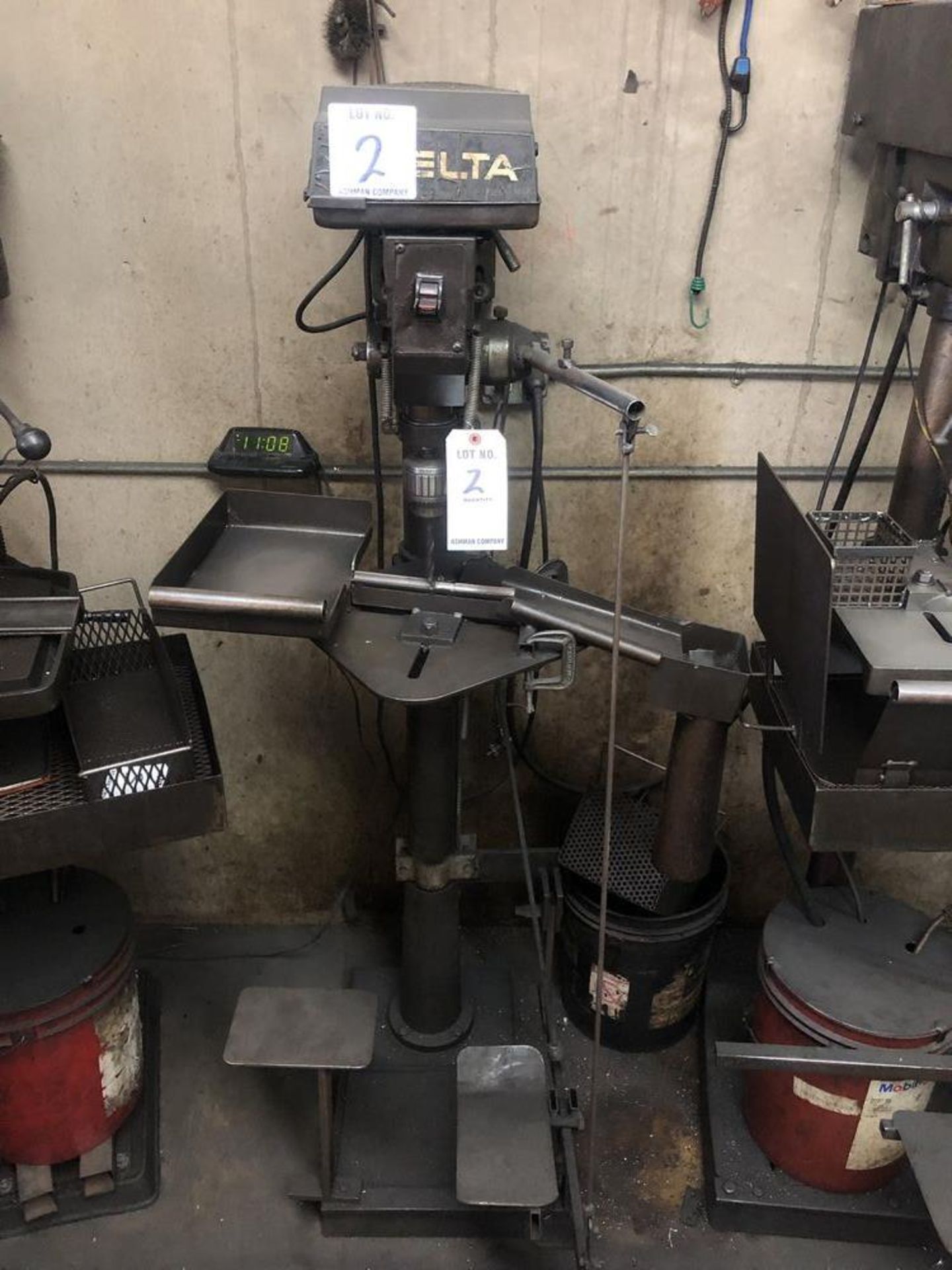 (1) Delta Drill Press