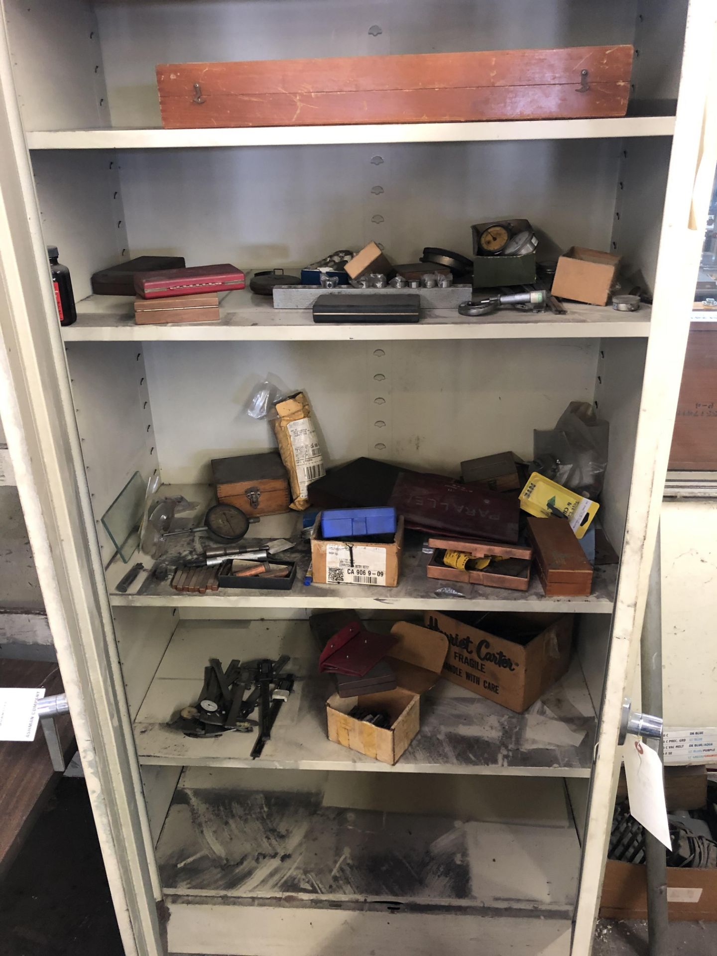 (LOT) SHOP CABINET WITH MISC. INSPECTION- GAGES, MICS