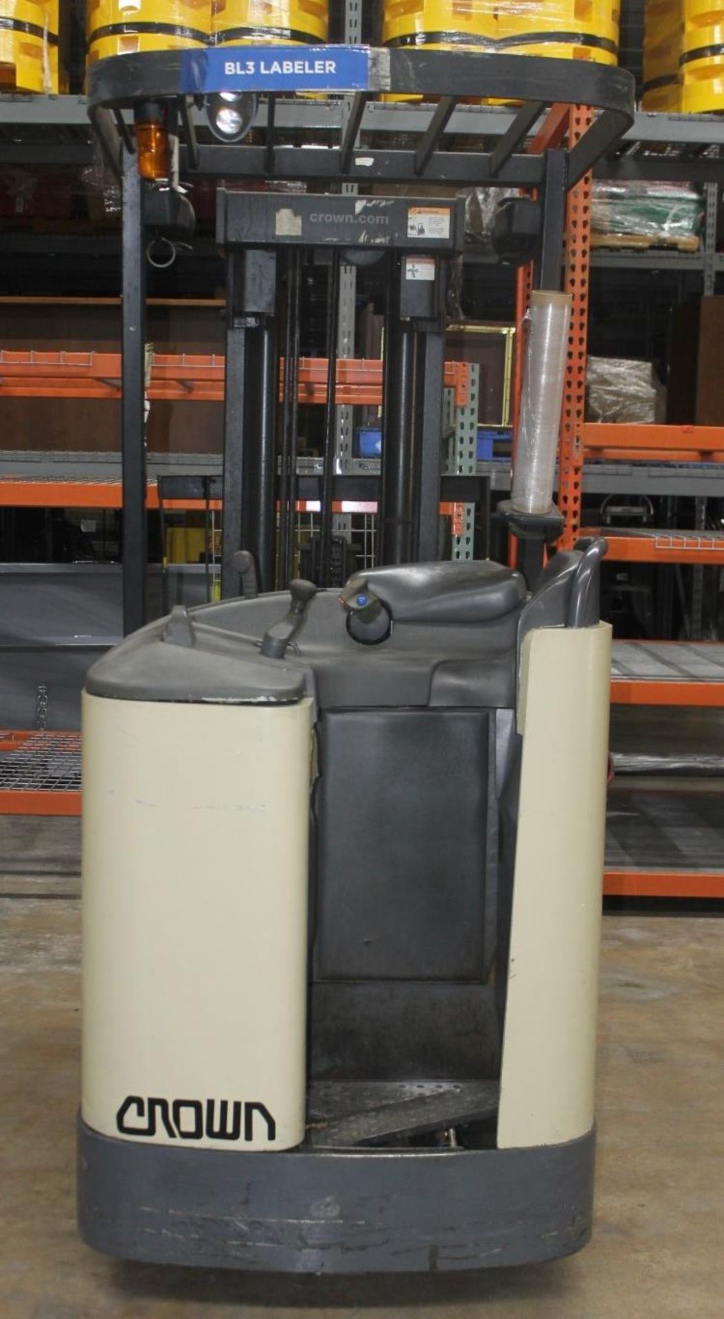 2003 CROWN 3000 LBS. CAPACITY ELECTRIC STAND UP FORKLIFT, (WATCH VIDEO) - Image 5 of 5