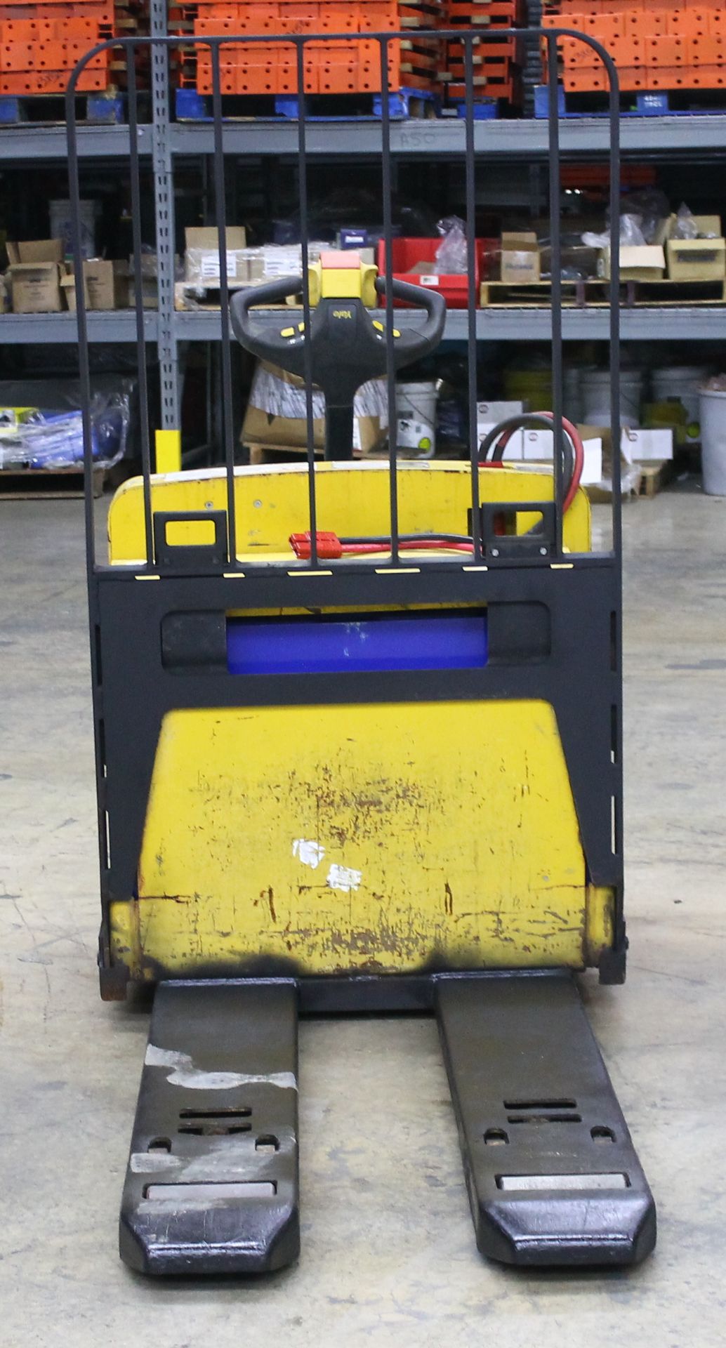 YALE ELECTRIC PALLET JACK - Image 2 of 4