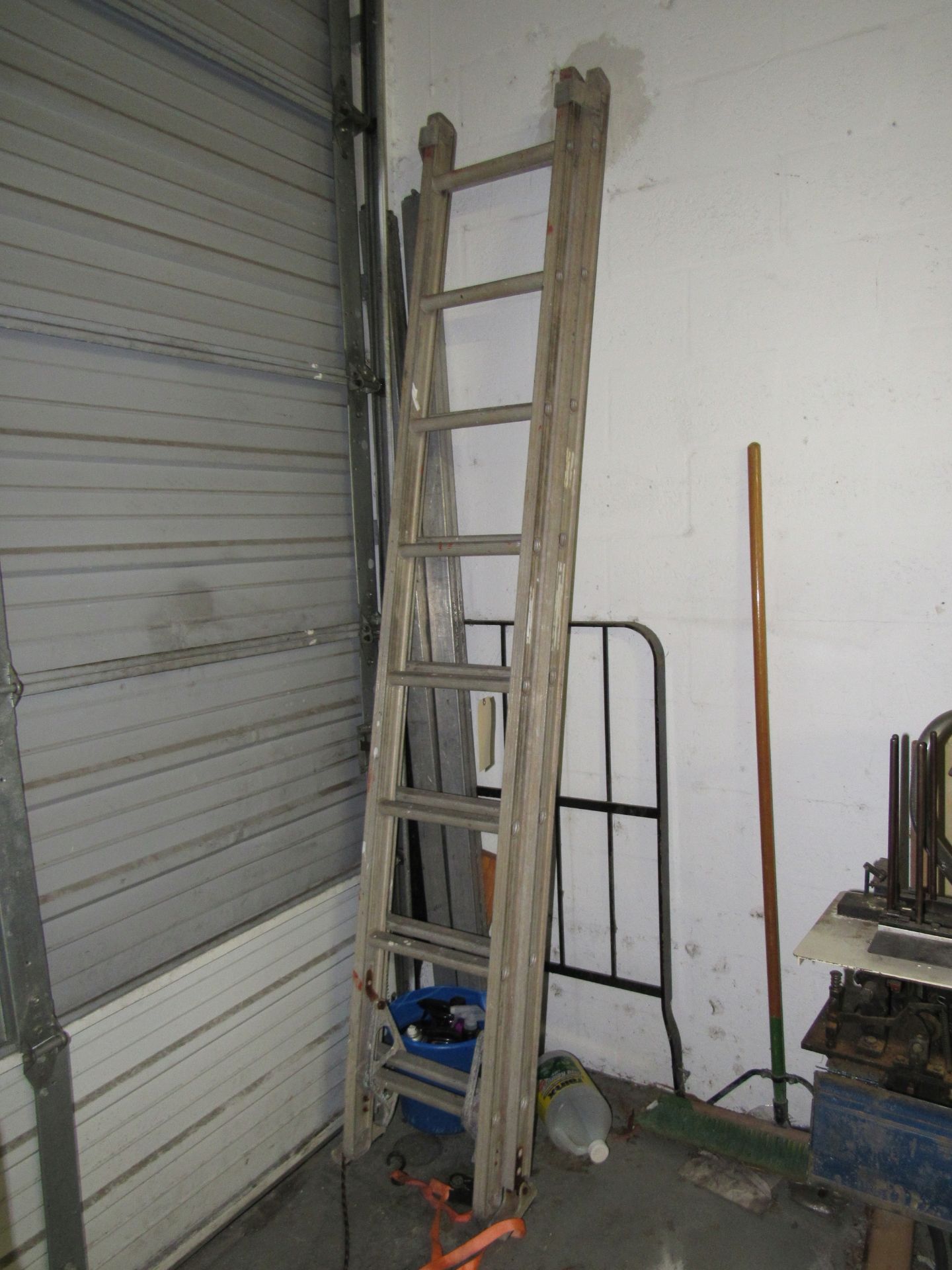 8' extension ladder