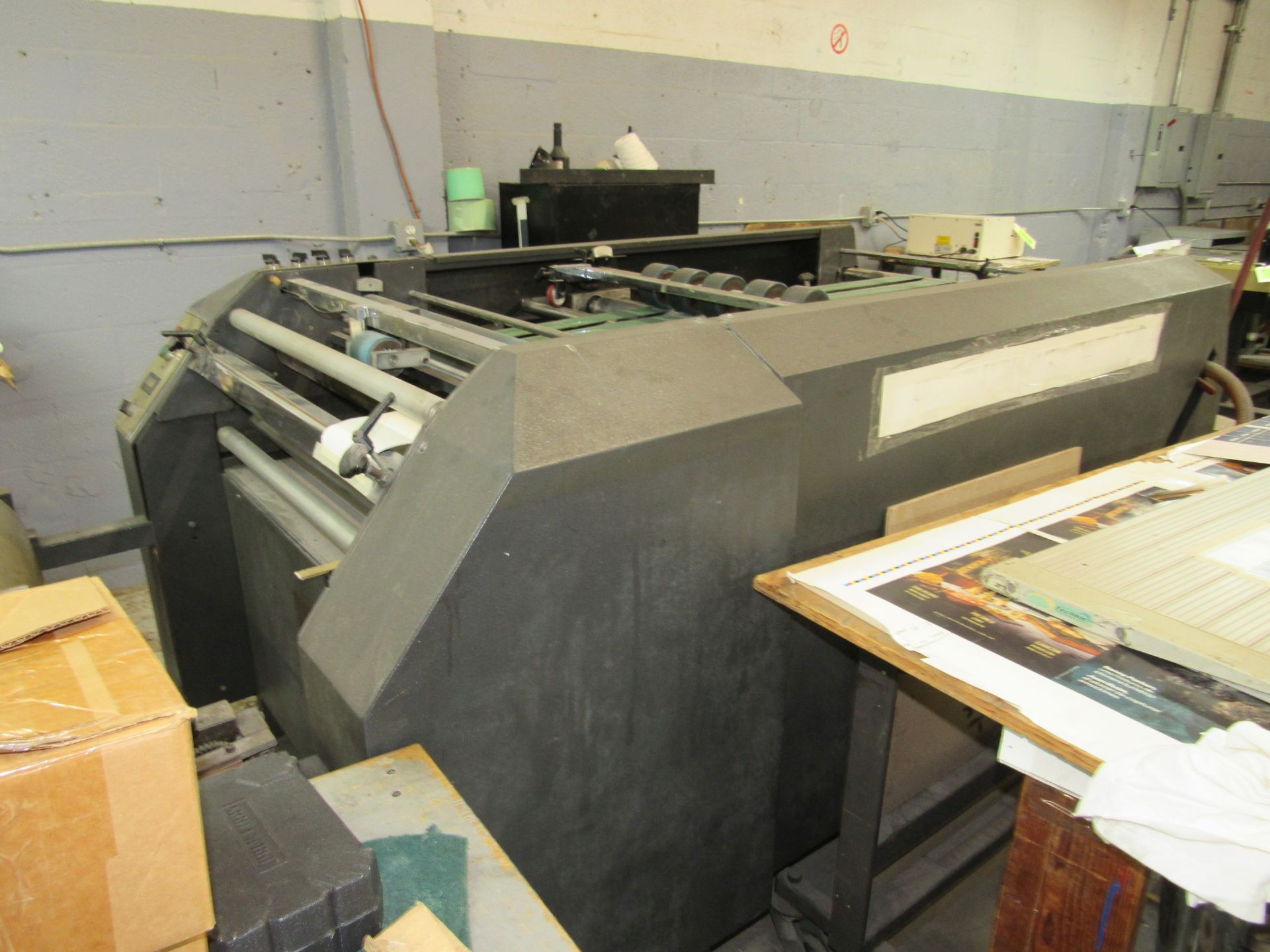 Auto Bond Ltd perforator and gluer - Image 3 of 3