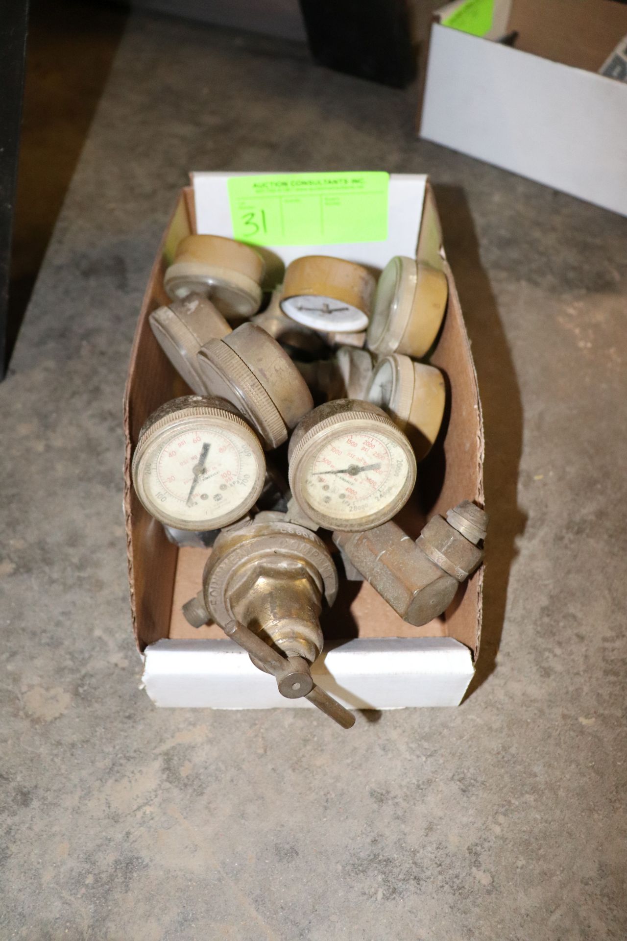 Miscellaneous tank gauges