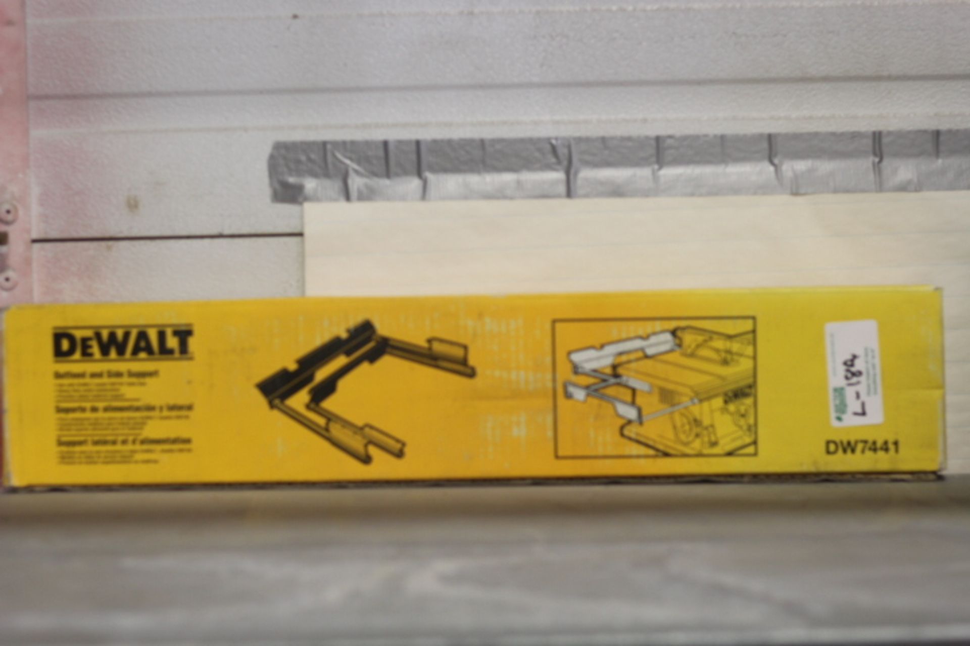 New Dewalt Outfeed and Sidesupport for Dewalt Table Saws