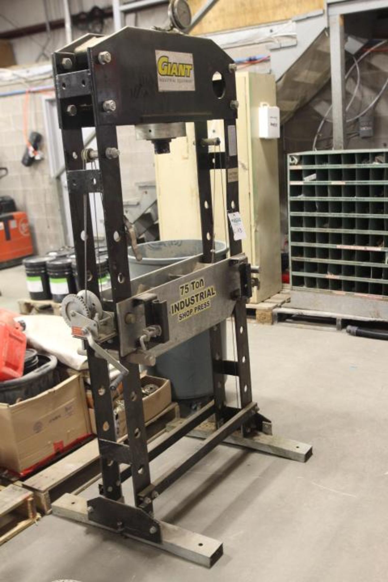 Giant Industrial 75ton Industrial Shop Press - Image 2 of 3