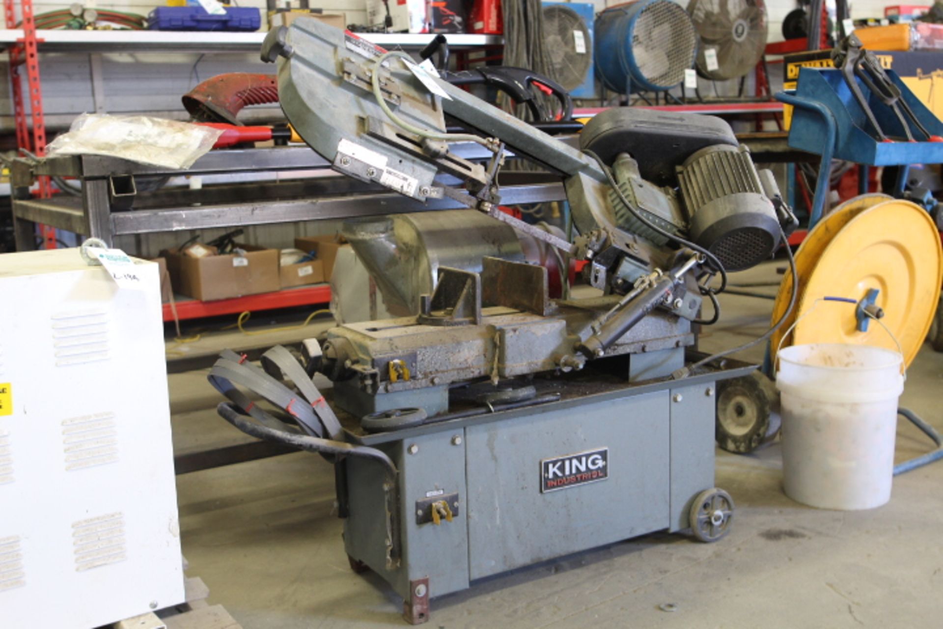 King Industrial Metal Cutting Band Saw 120 volt - Image 3 of 4