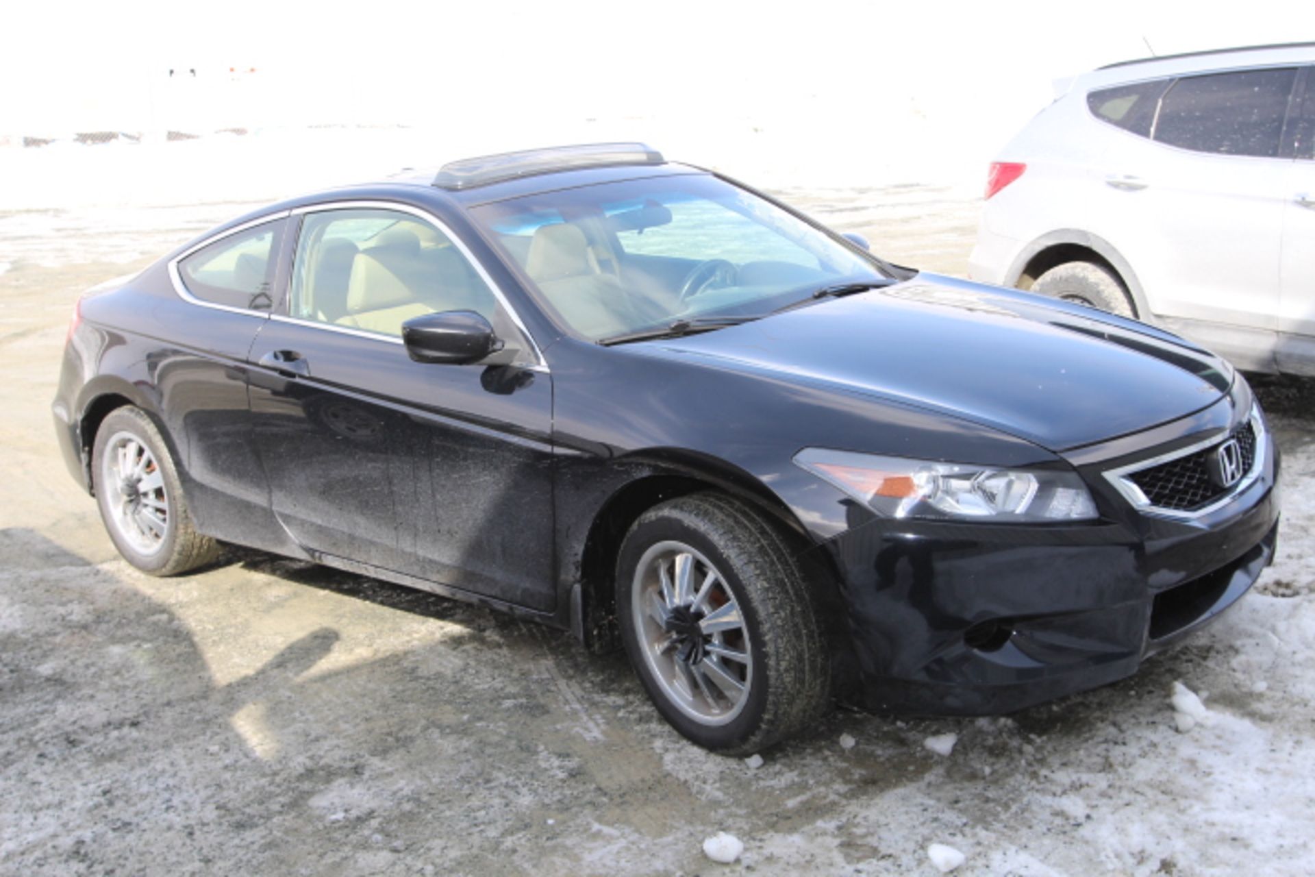 2009 HONDA ACCORD - Image 2 of 5