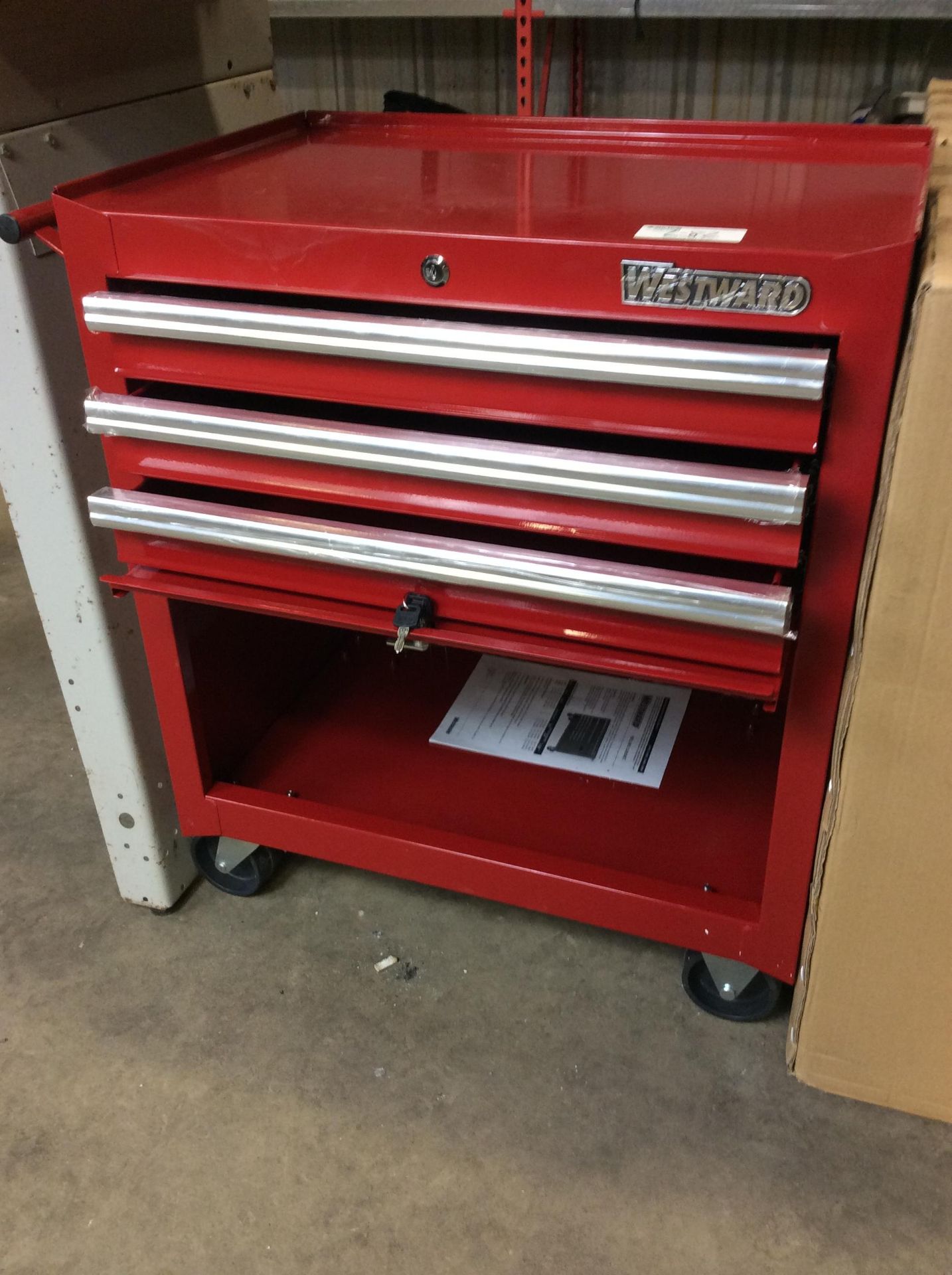 New Westward Mobile Tool Chest - Image 2 of 2