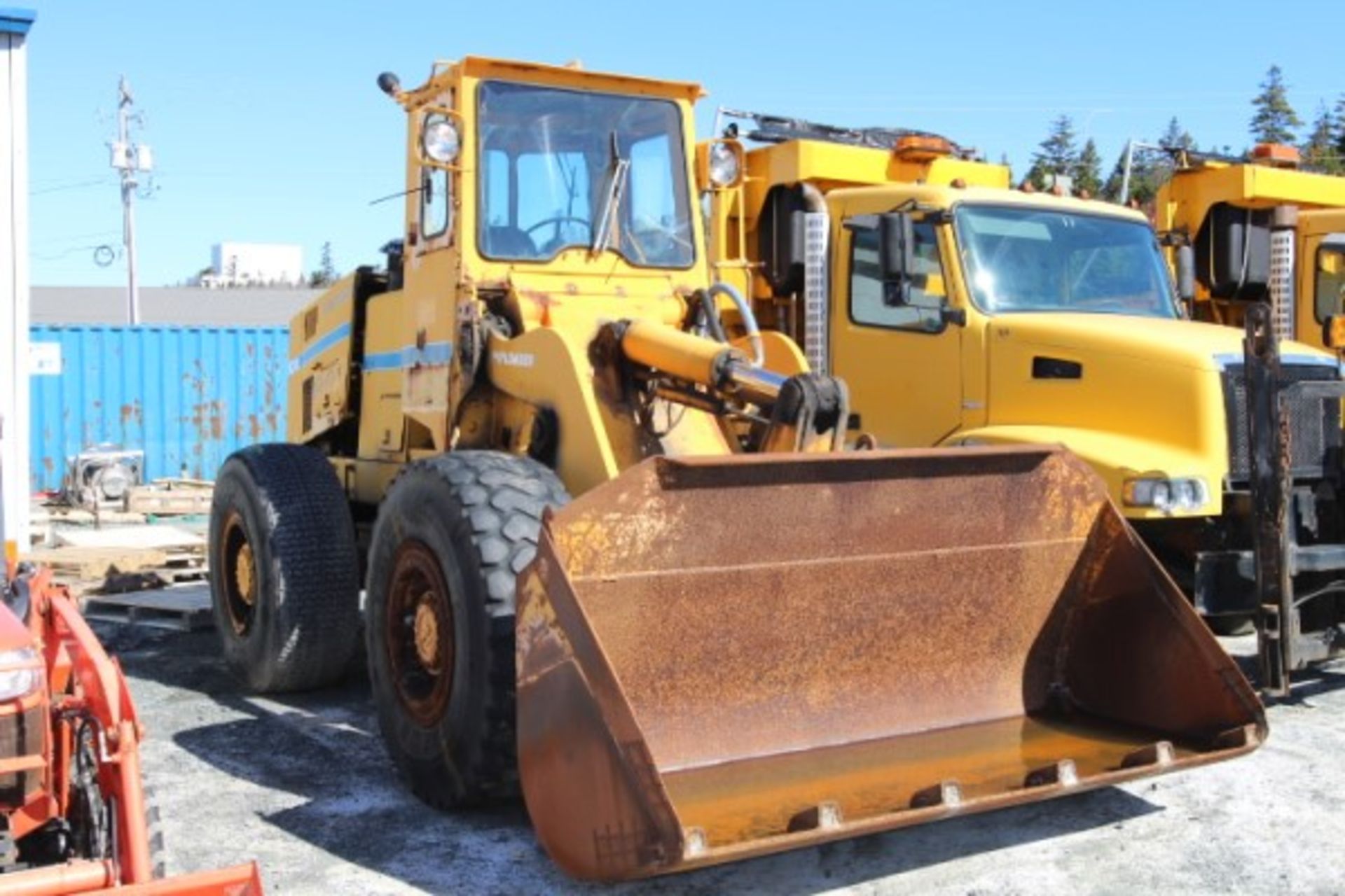 * DRESSER 530 PAYLOADER* - Image 2 of 6