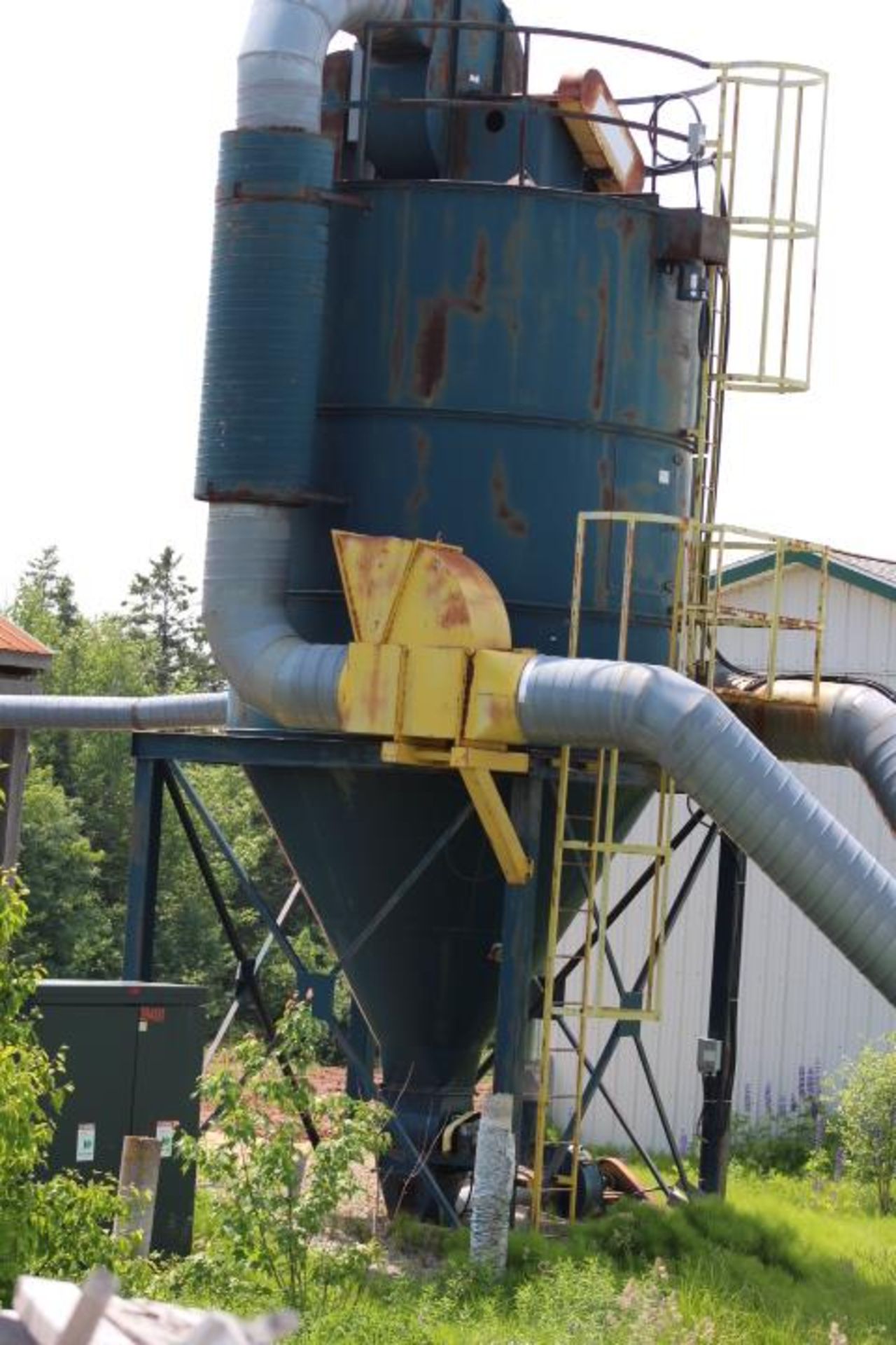 SPEC AIR DUST BLOWER SYSTEM CONSISTING OF EBMF-10, R28RD, EB-24 OUTSIDE SILO - - Image 7 of 7