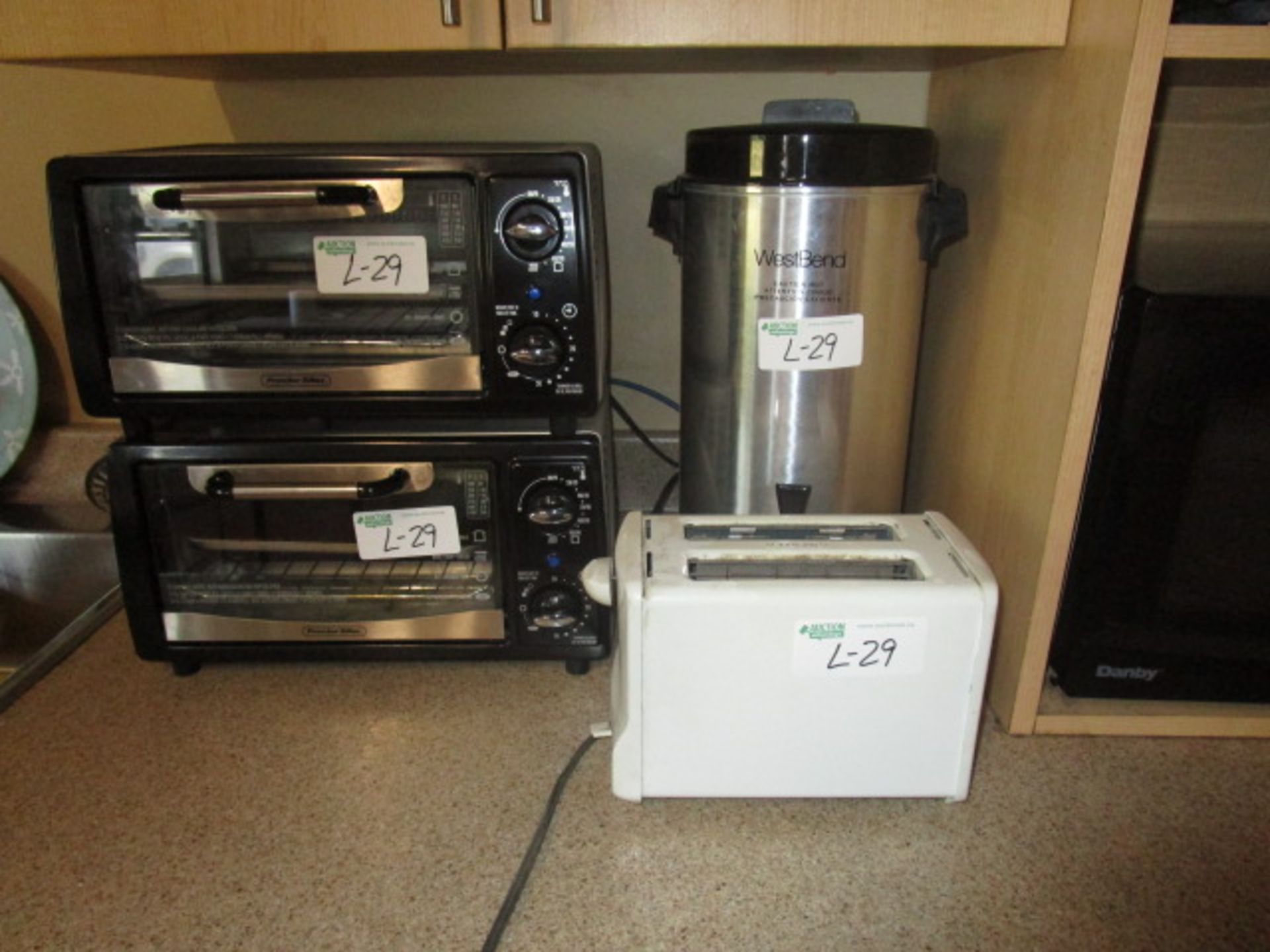 2 Proctor Silex Toaster Ovens and 2 Slice Toaster and West Bend Coffee Urn