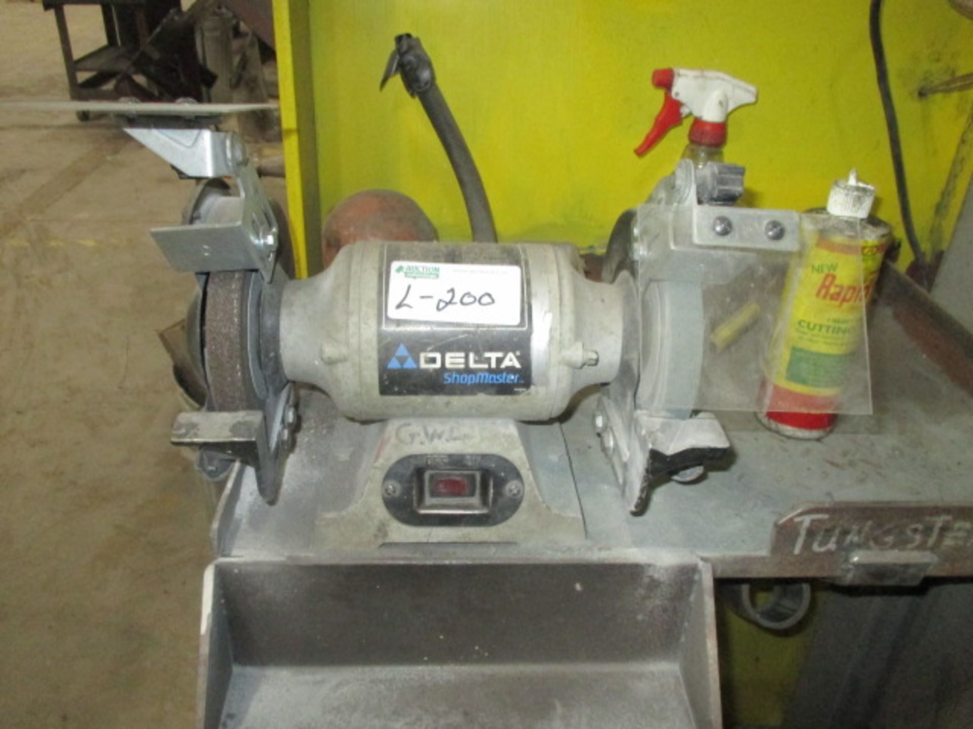 Delta 6" Bench Grinder and Table 22" X 16"