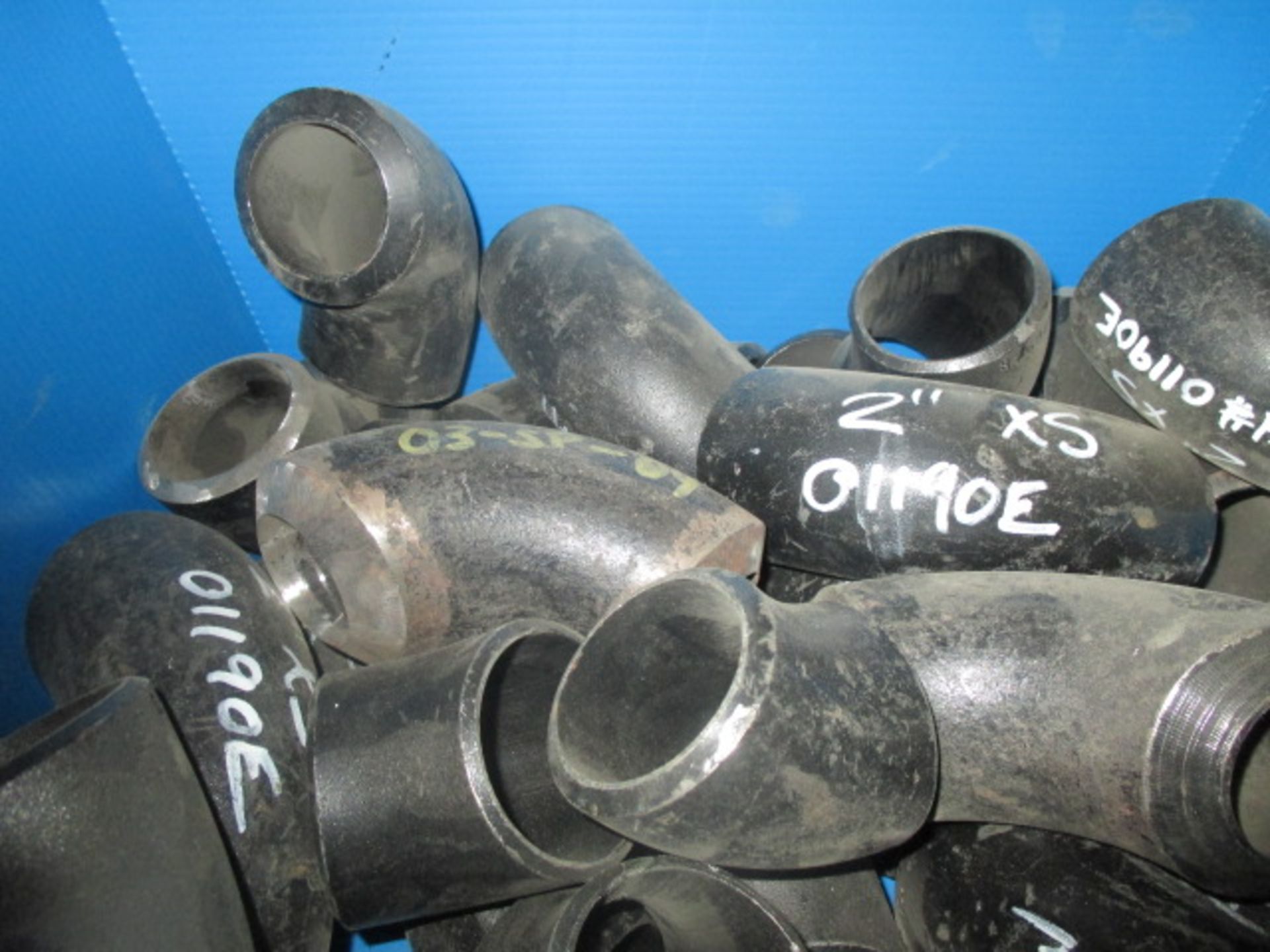 Skid lot of 6 Totes of Various Pipe Fittings - Image 3 of 6