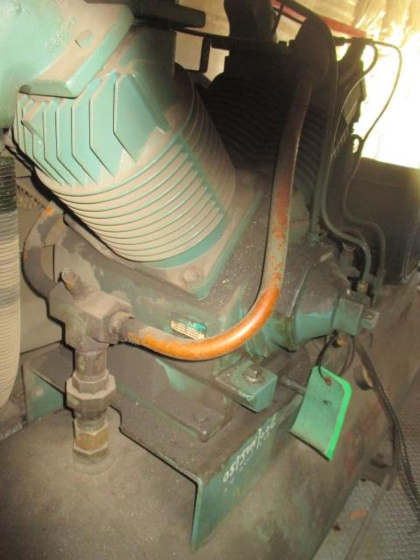 Champion 25hp Compressor, 575volt with Air Dryer 3 phase - Image 7 of 8