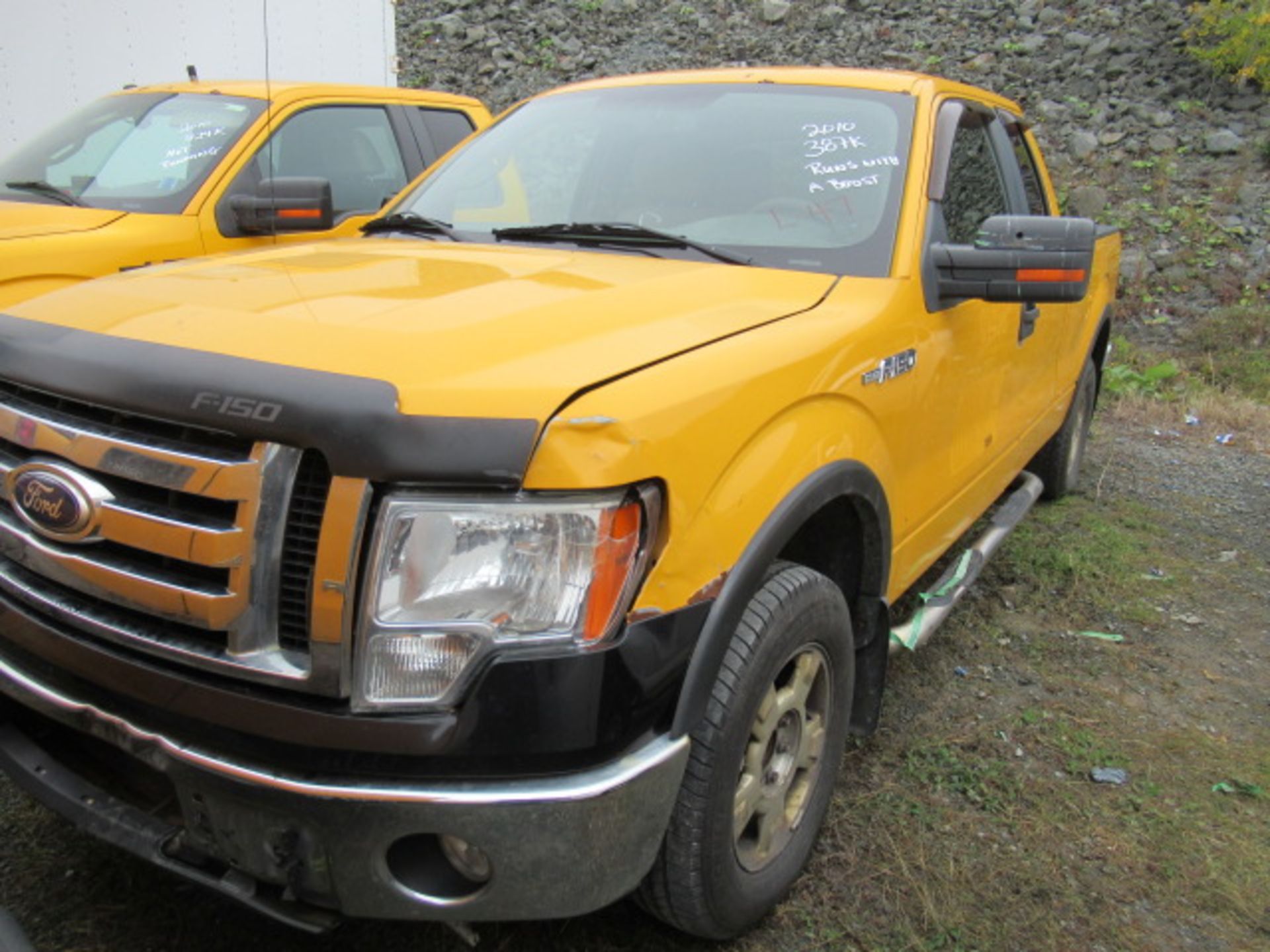 * 2010 FORD F150 - - Image 2 of 4