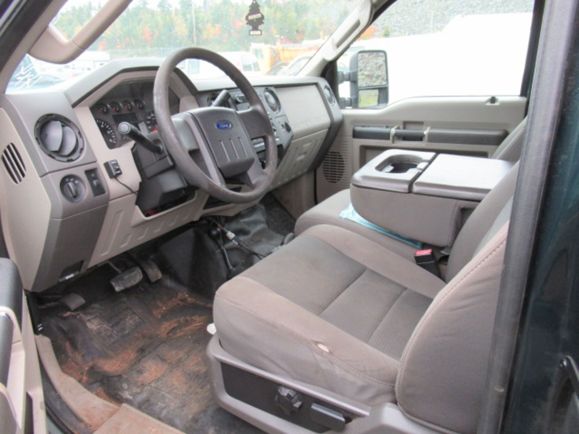 * 2010 FORD F250 - Image 4 of 4