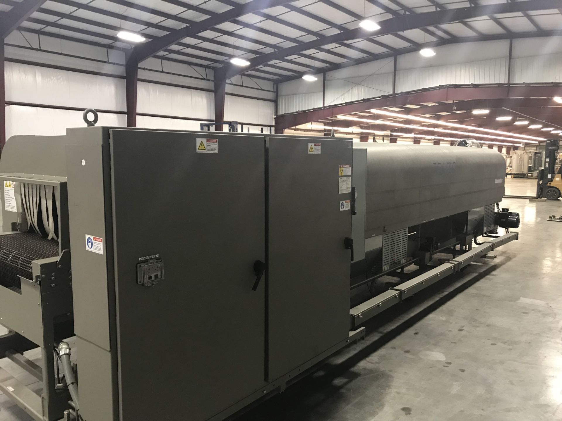 2014 Douglas T105 Tray Packer with S105 Contour Shrink Wrapper, new never used - Image 3 of 9