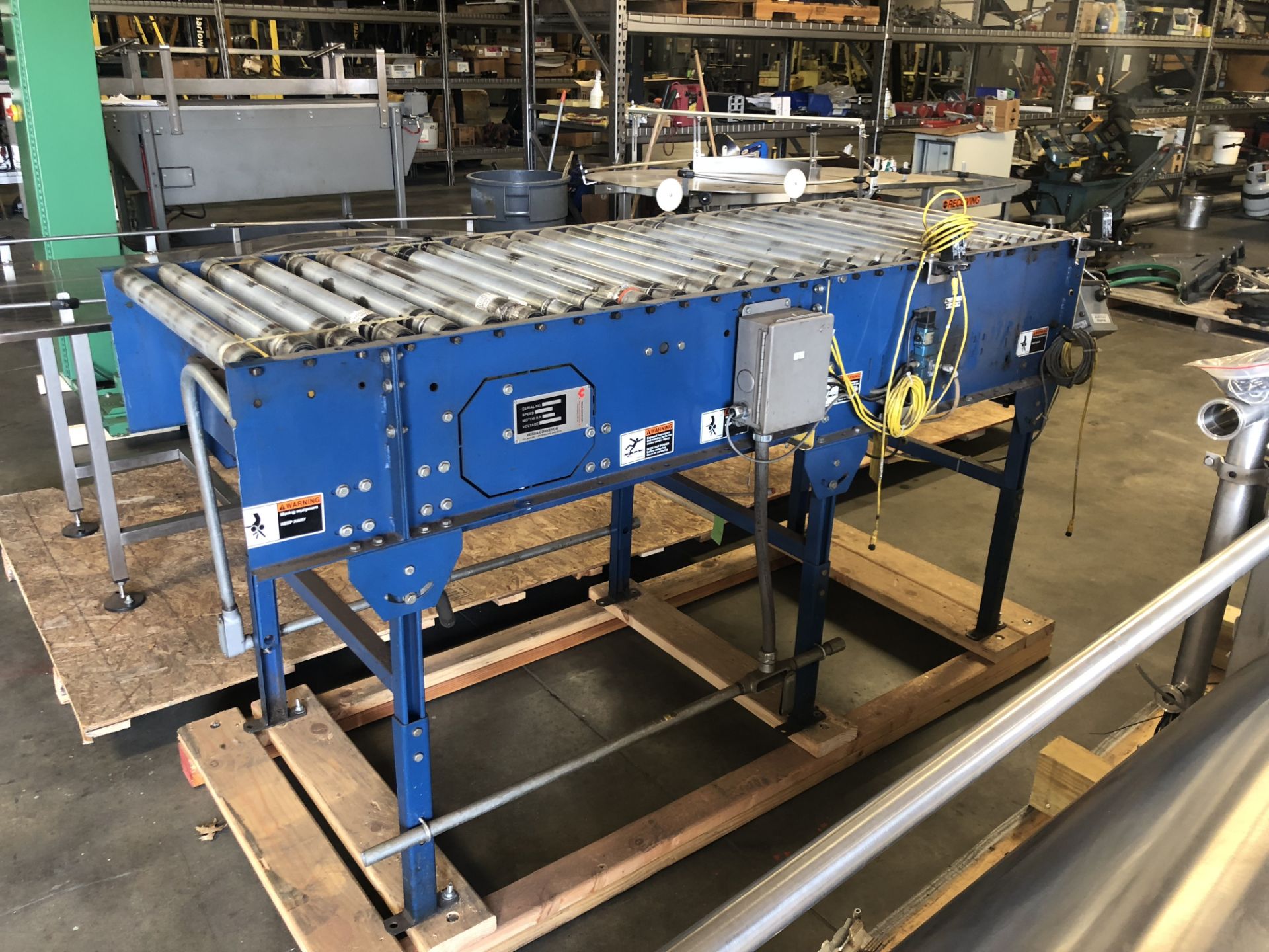 Versa Case Conveyor with Transfer