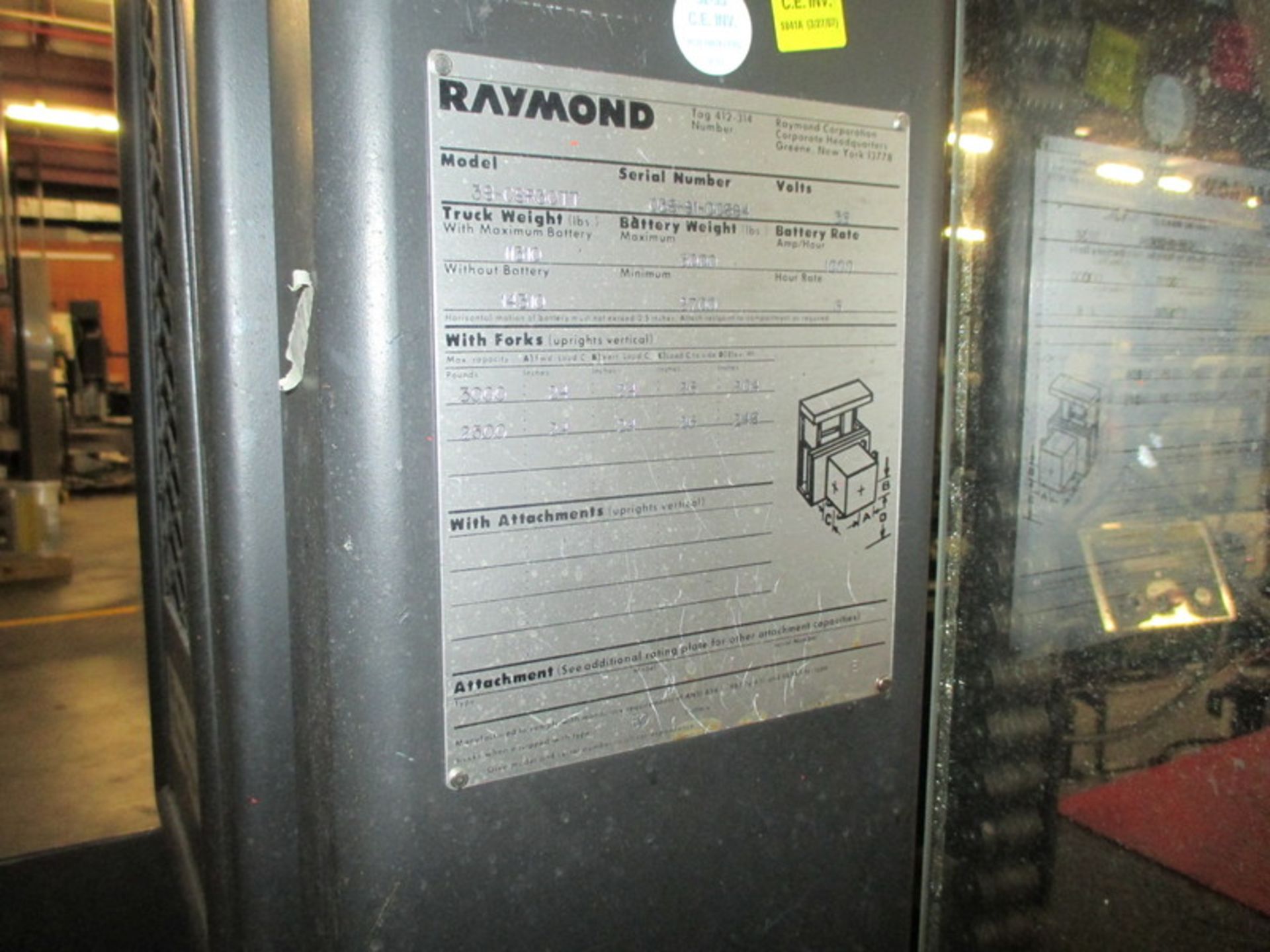 Raymond 3000LB Side Load Truck - Image 2 of 8