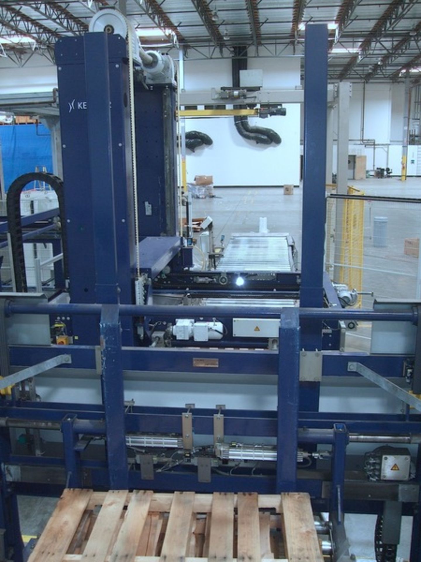 2002 Krones Kettner Low Level Palletizer - Image 6 of 7