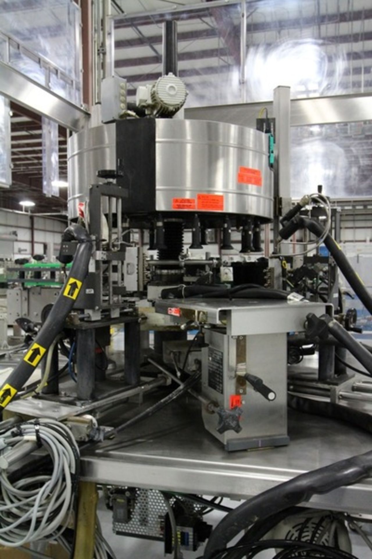 2003 Krones 18 Station Cut and Stack Labeler - Image 6 of 9