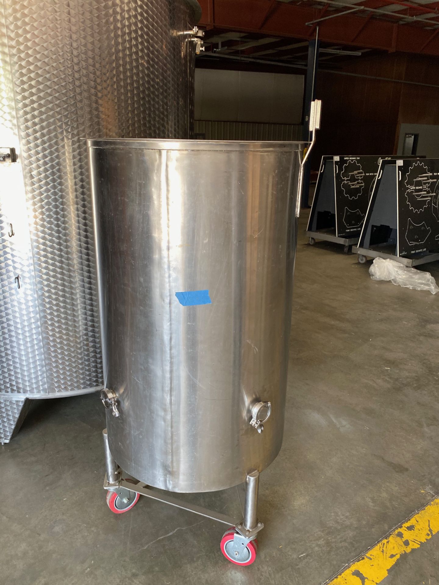 100 Gallon Stainless Steel Tank on Casters