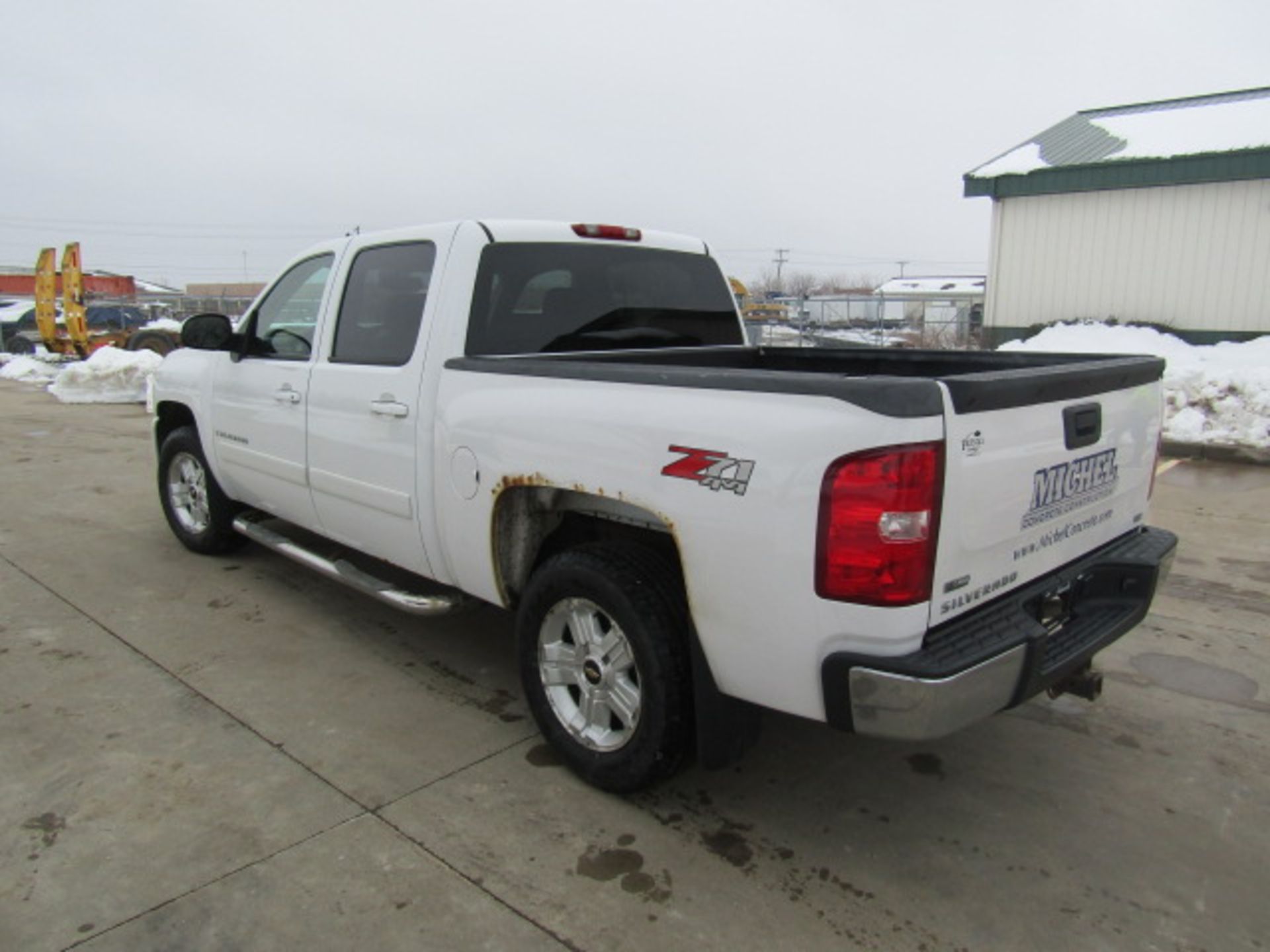 2008 Chevy Silverado Crew Cab Truck, Vin # 3GCEK13308G263401, Automatic 4x4 Transmission, 268,804 - Image 4 of 24