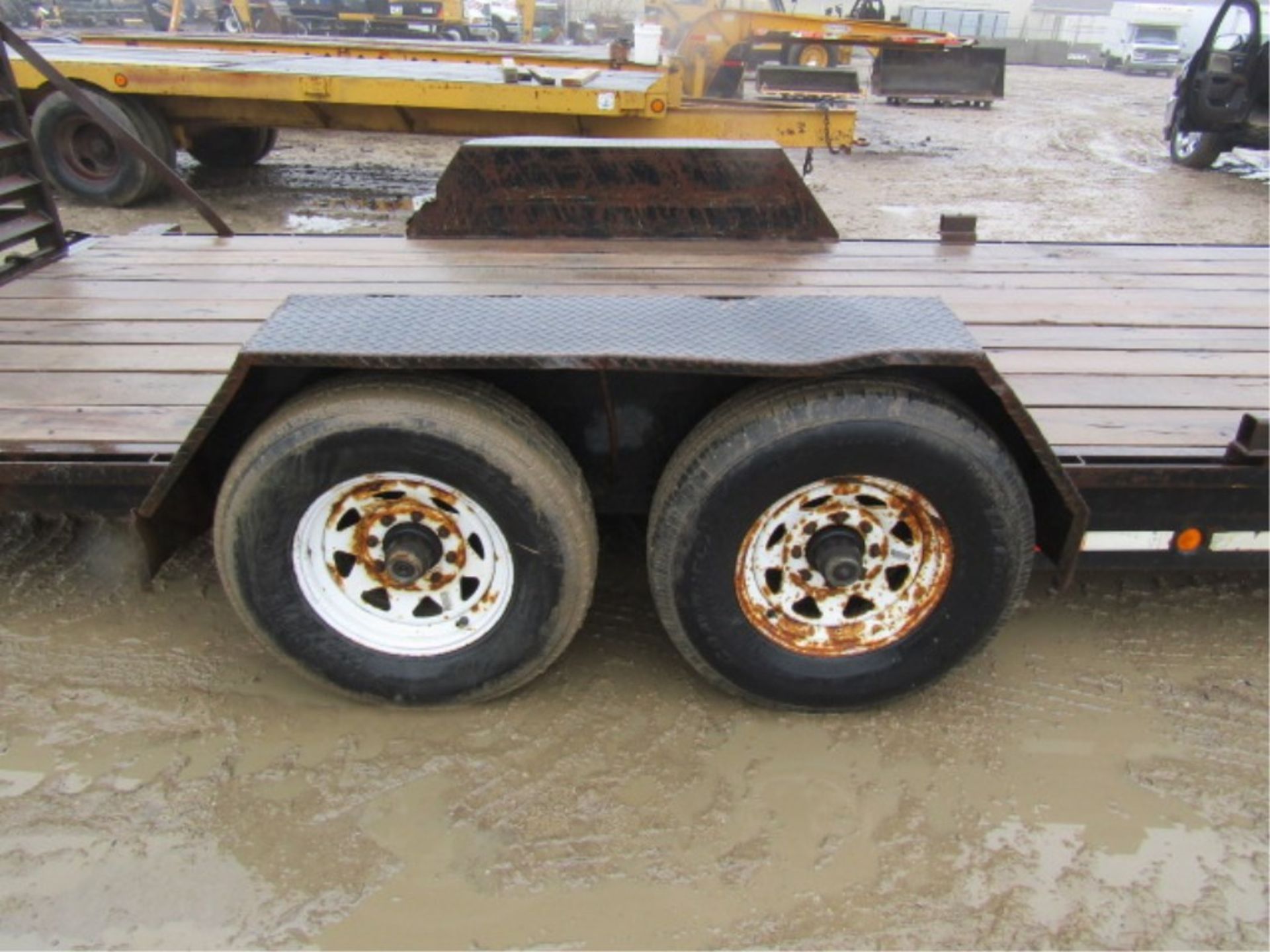 '99 Trotter Flatbed Trailer w/Ramps, Vin#082699, 80' x 18', additional $25.00 title fee - Image 8 of 9