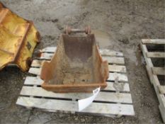 15" Cat Mini Excavating Bucket