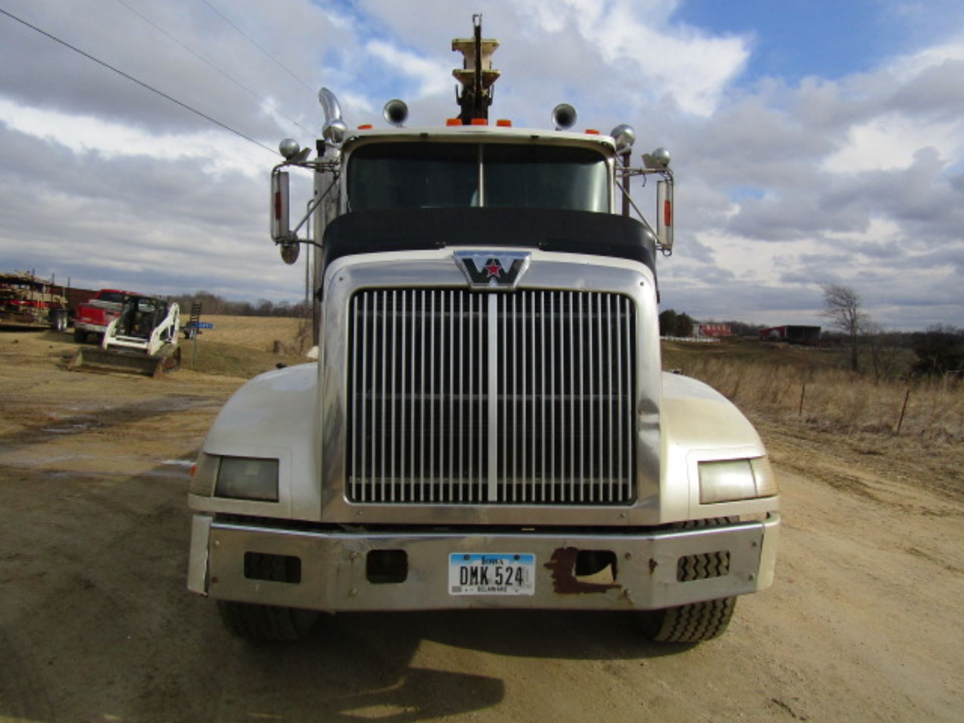 1990 Western Star Boom Truck, Model # 3864S, Vin # 2WLKCCFF6LK926979, 650,186 miles, 4786 Engine - Image 18 of 38