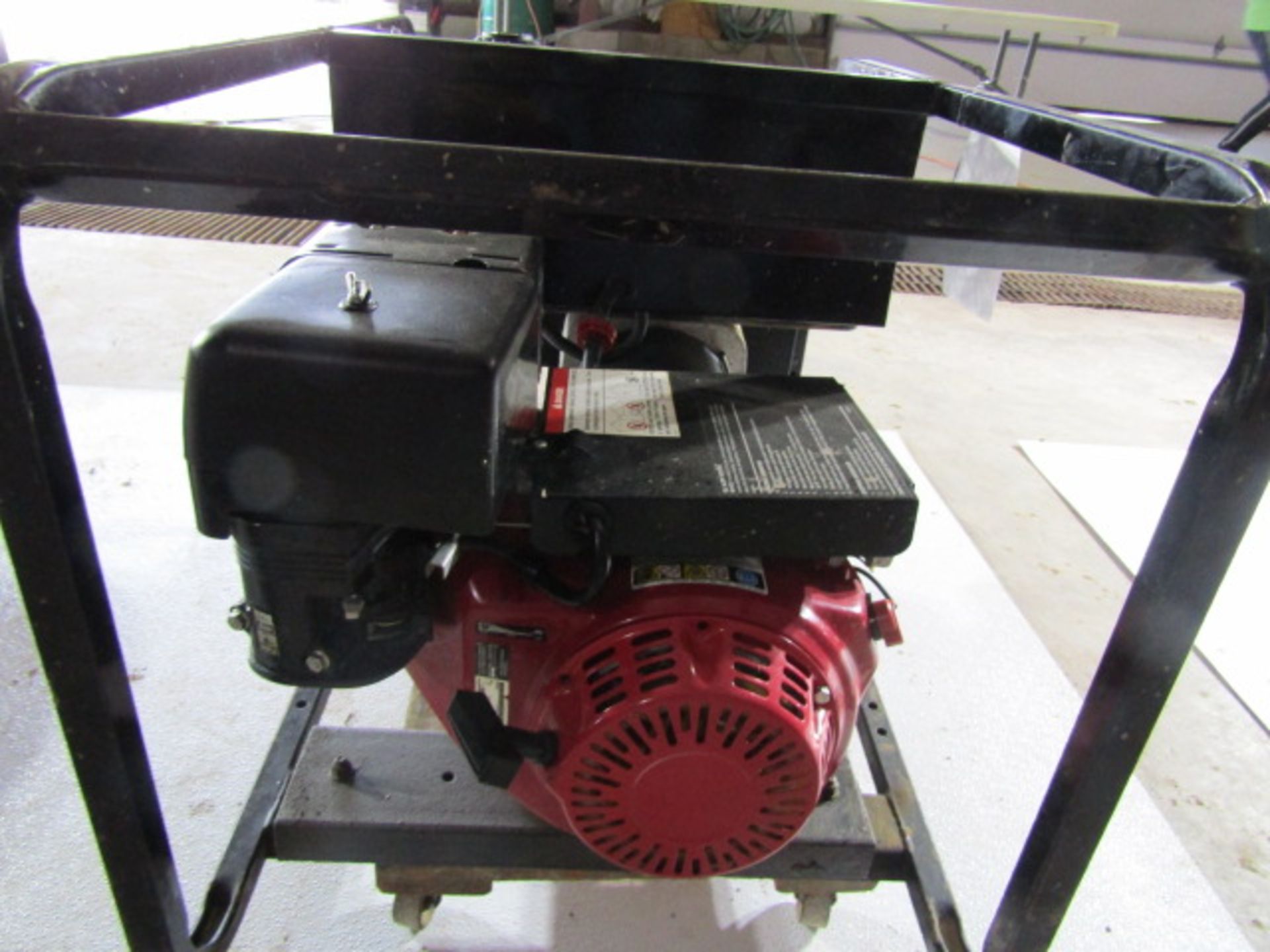Master 5000 Generator, Model # MGH5000E, Serial # MPO7001G5, 3600 RPM, 120/240 Volt, Located in - Image 2 of 4