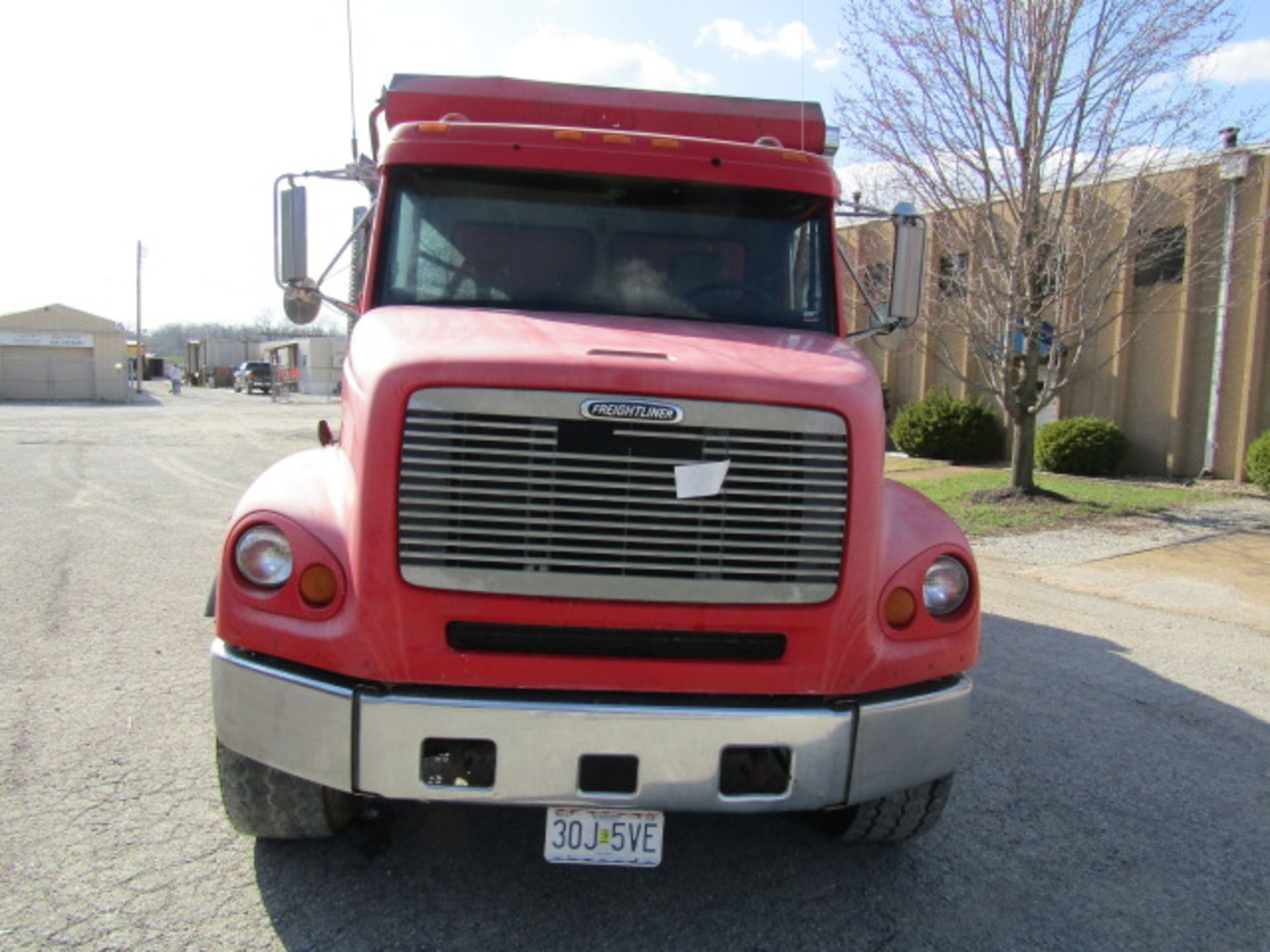 1999 Freightliner Dump Truck, Vin # 1FVXTWCB6XHB88774, 499,083 Miles, 7519 Hours, Eaton Fuller 8 - Image 3 of 40