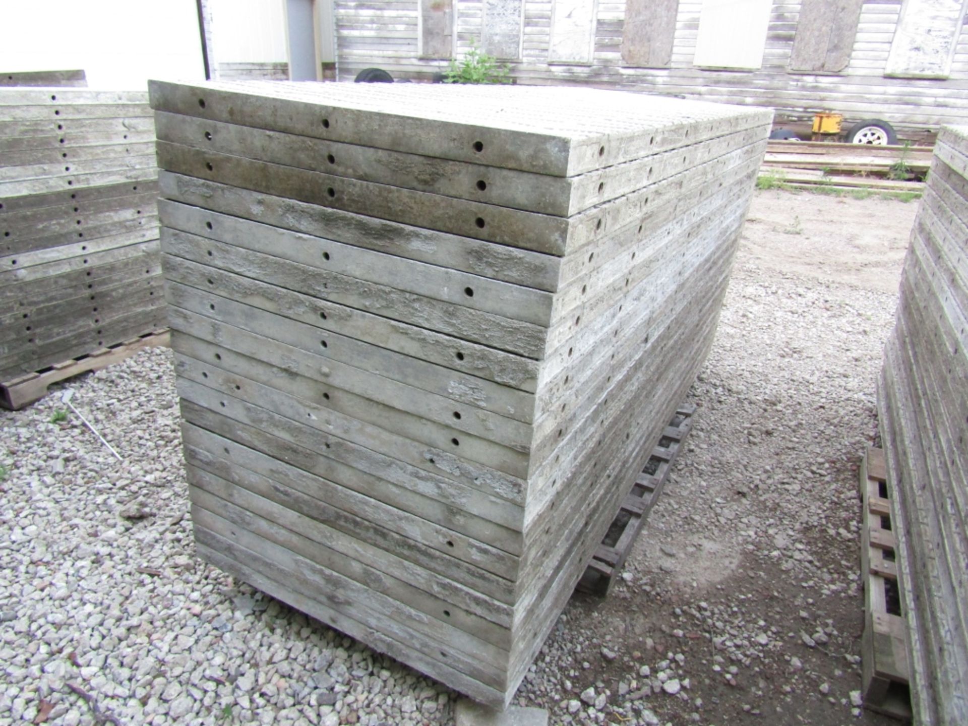 (20) 36"x8' Symons/Wall-Tie Aluminum Concrete Forms Vertibrick 6-12 Hole Pattern - Image 2 of 4