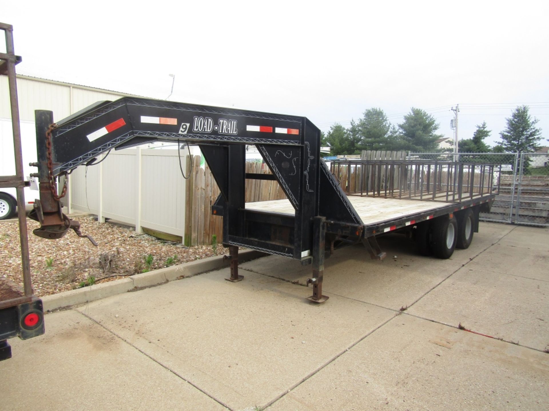 2003 Load Trail Gooseneck Form Trailer, VIN #4ZEGF302131159409, Wood Deck, Dual Axle, 20000#