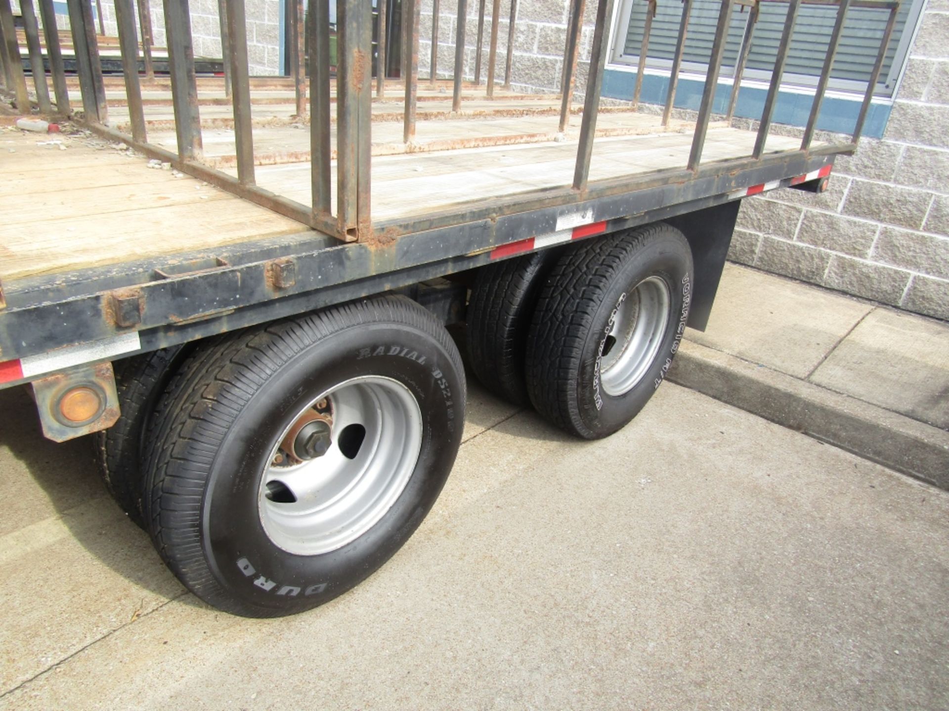 Trailer Man Tandem Heavy Duty Gooseneck Deckover Trailer, VIN#5L3EY20216L000489, 8' x 20', 20,000# - Image 3 of 7